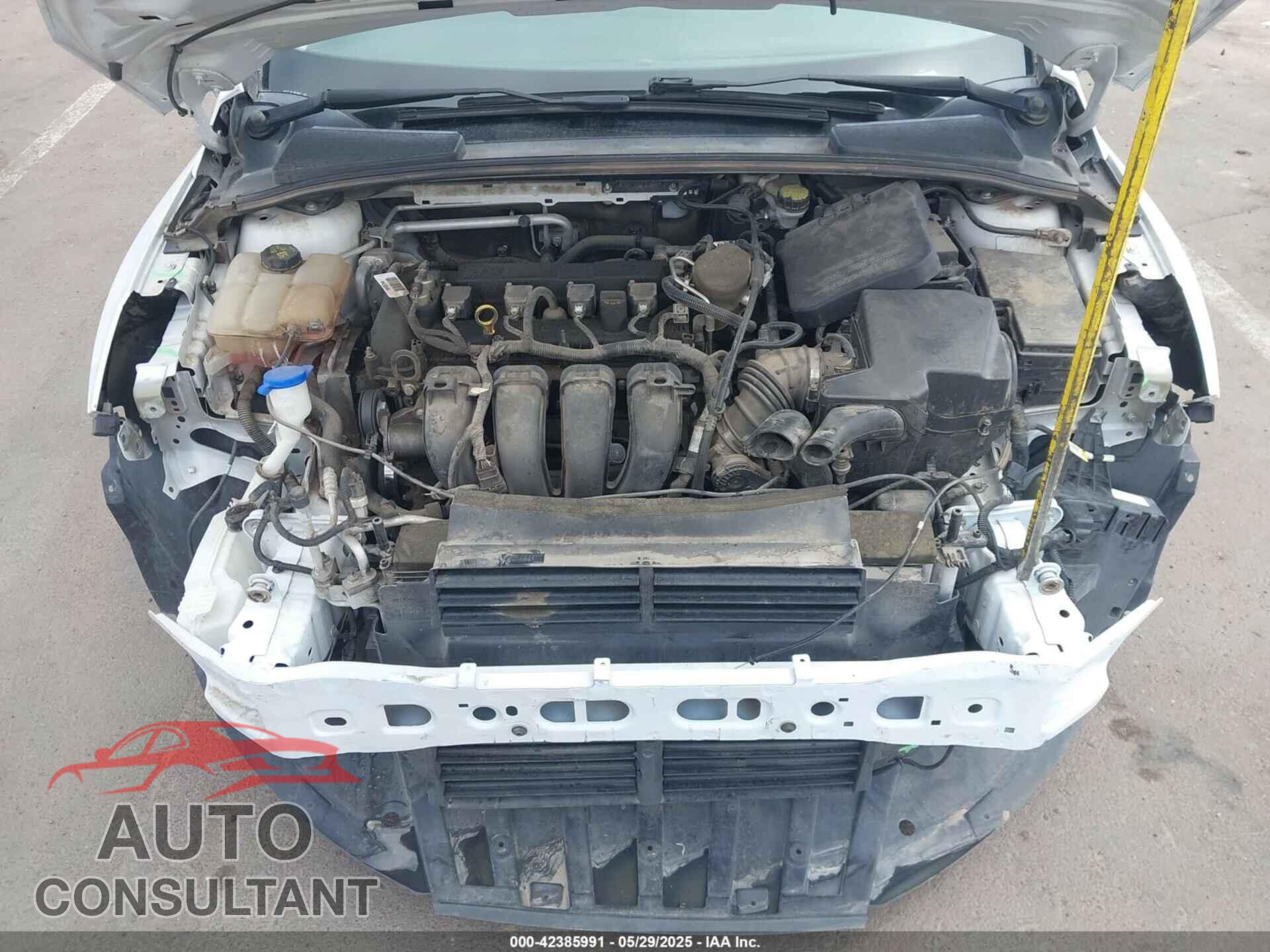 FORD FOCUS 2015 - 1FADP3F28FL342283