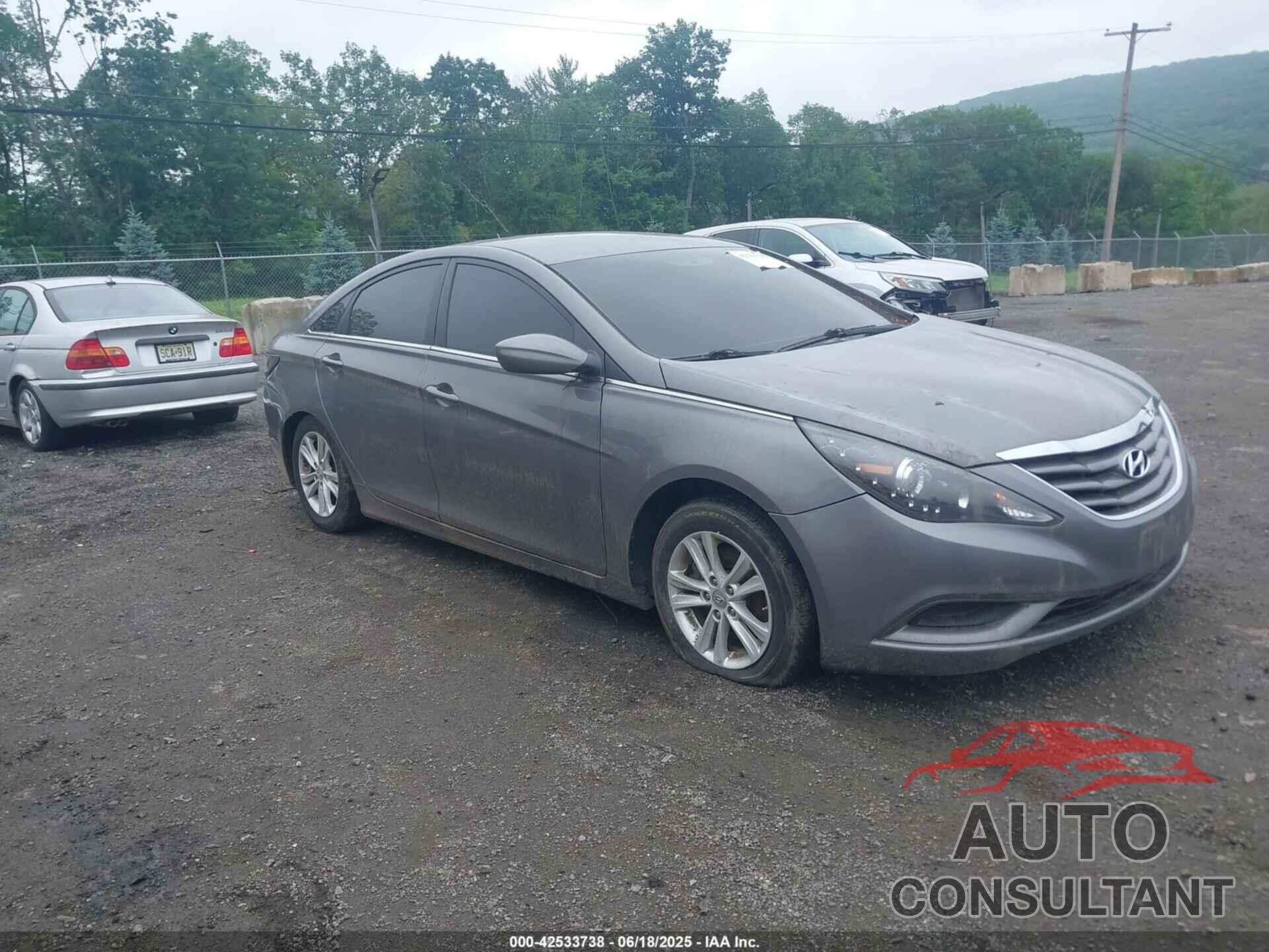 HYUNDAI SONATA 2011 - 5NPEB4AC3BH082084