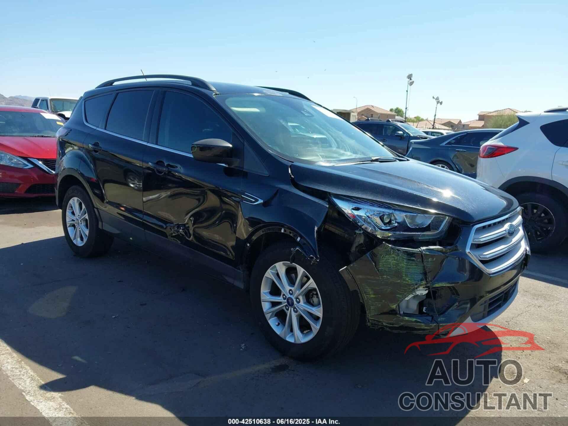 FORD ESCAPE 2018 - 1FMCU0HD3JUA75791