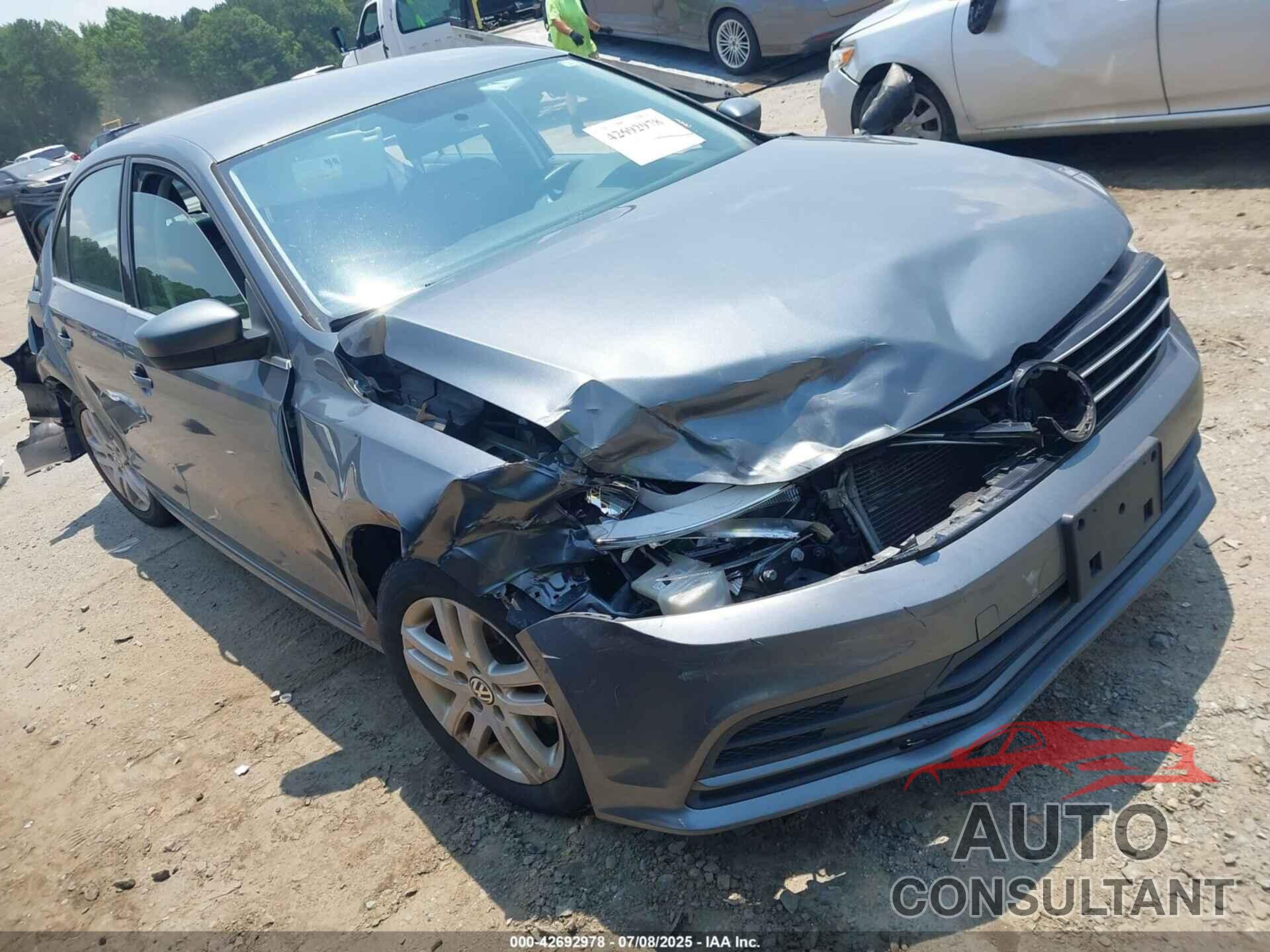 VOLKSWAGEN JETTA 2017 - 3VW2B7AJ5HM367453