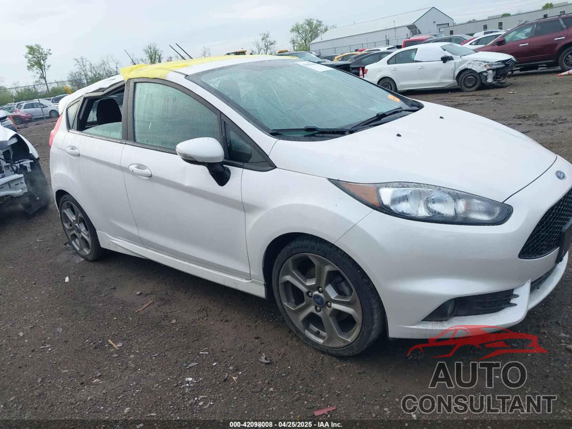 FORD FIESTA 2018 - 3FADP4GX4JM142508