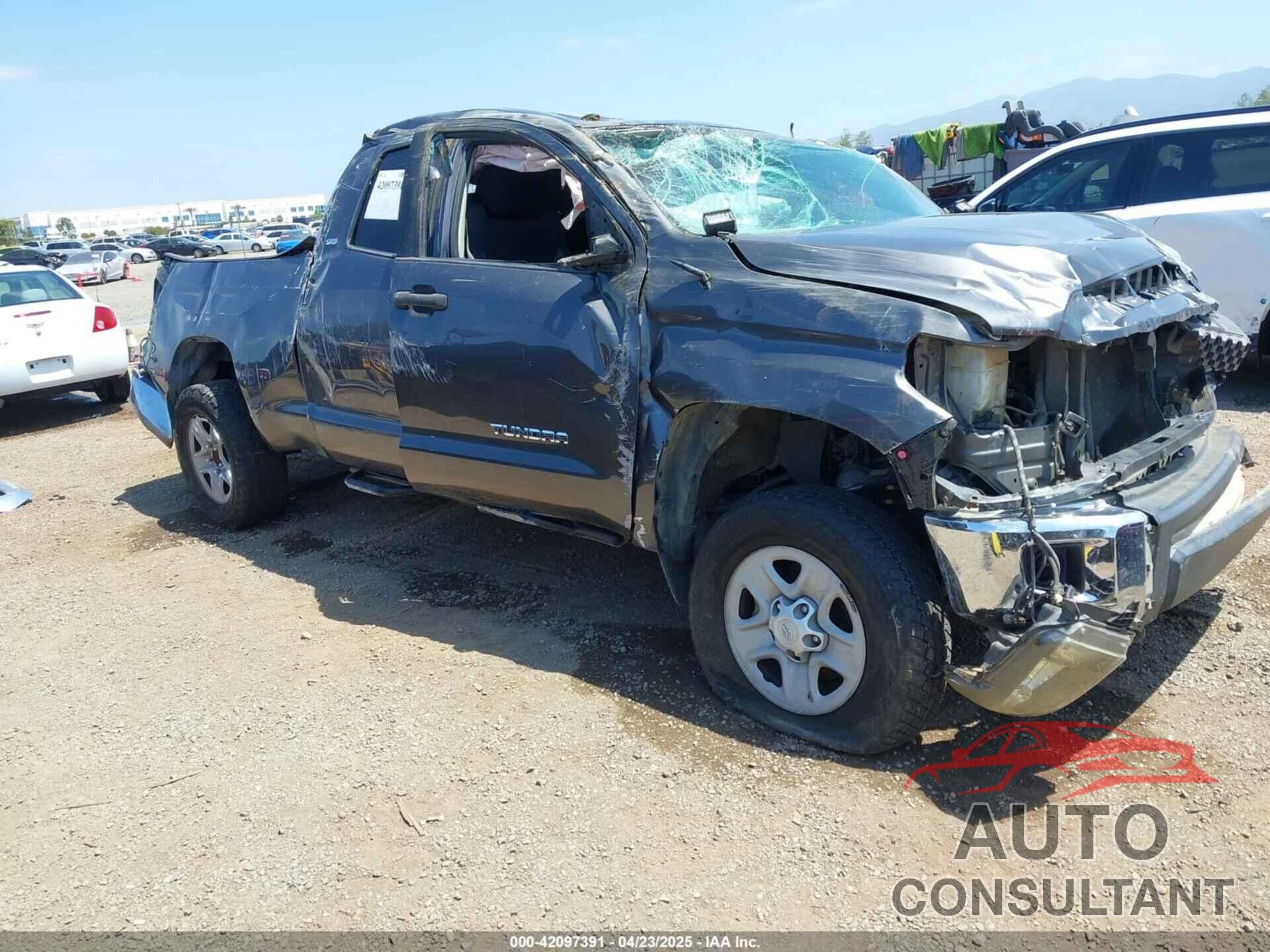 TOYOTA TUNDRA 2017 - 5TFRM5F17HX118350