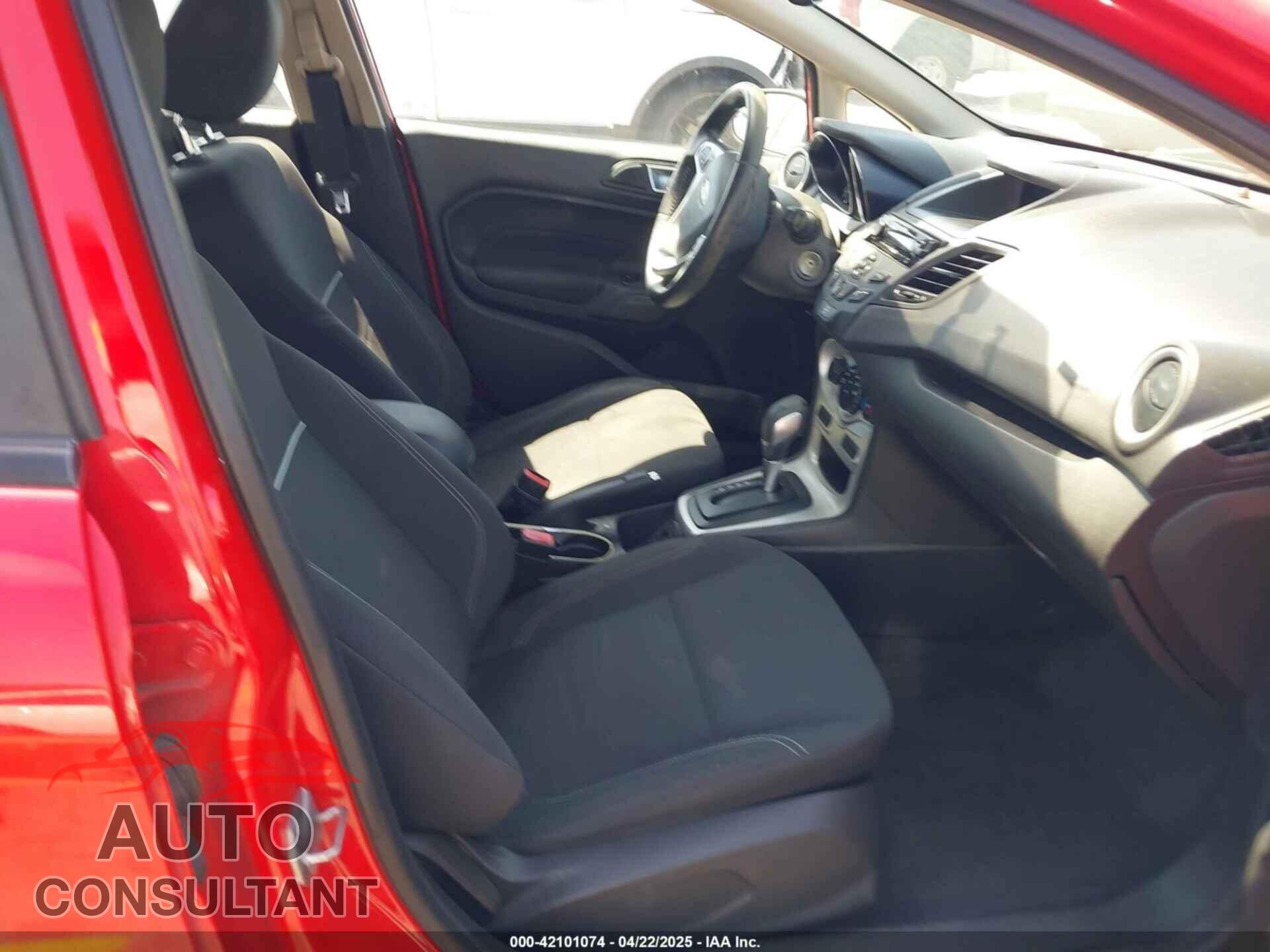 FORD FIESTA 2014 - 3FADP4EJ2EM107762