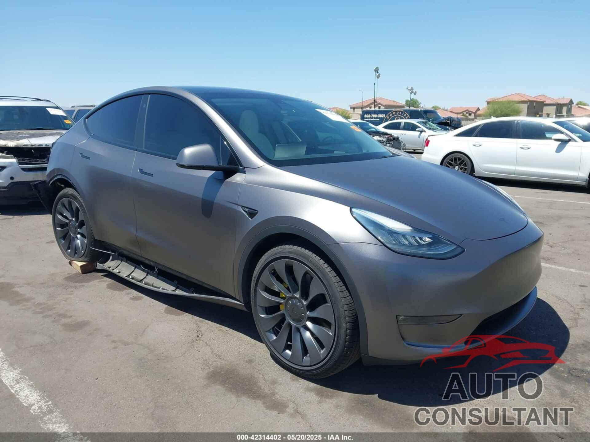 TESLA MODEL Y 2021 - 5YJYGDEE7MF157459