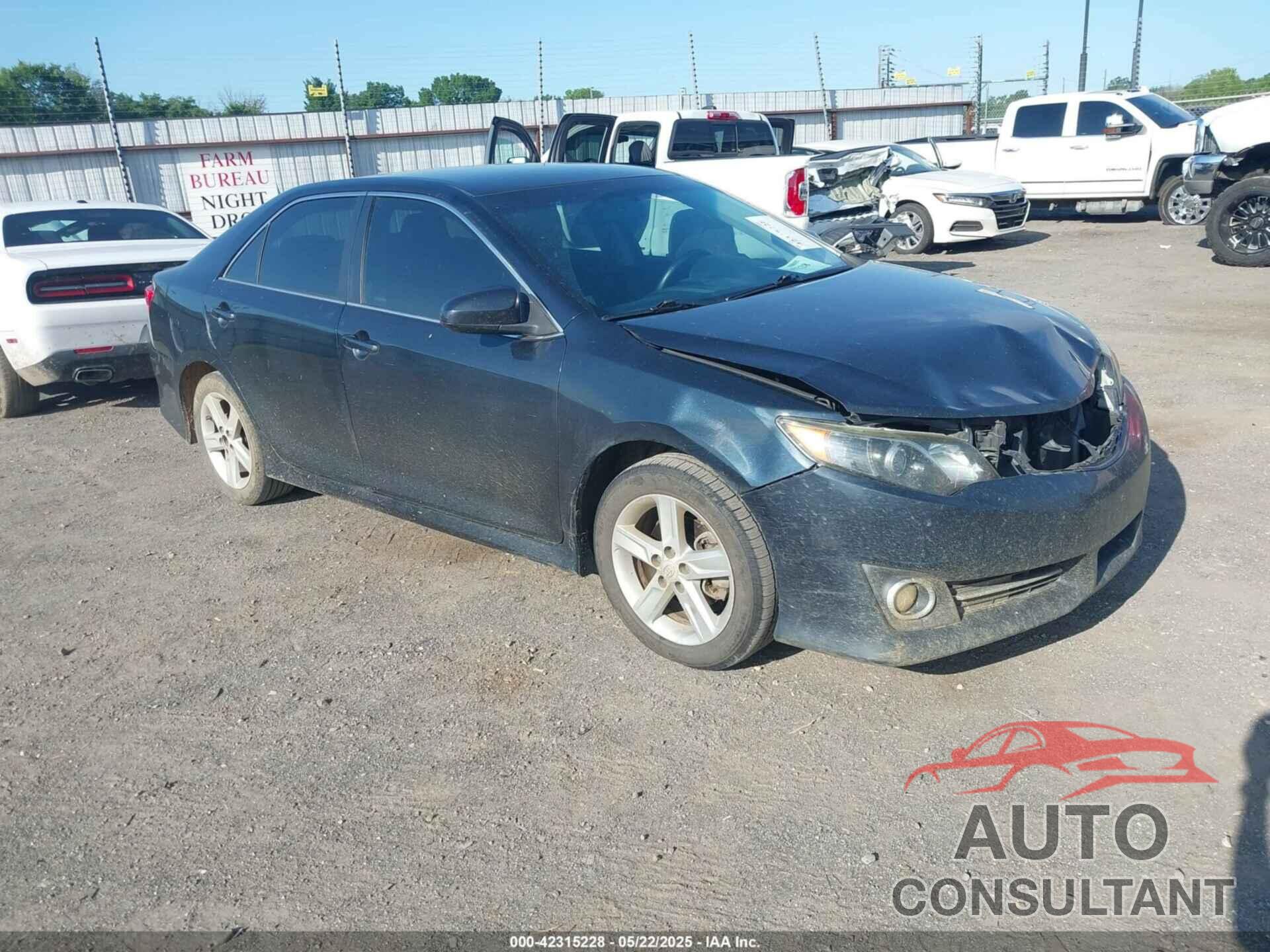TOYOTA CAMRY 2014 - 4T1BF1FK0EU302695