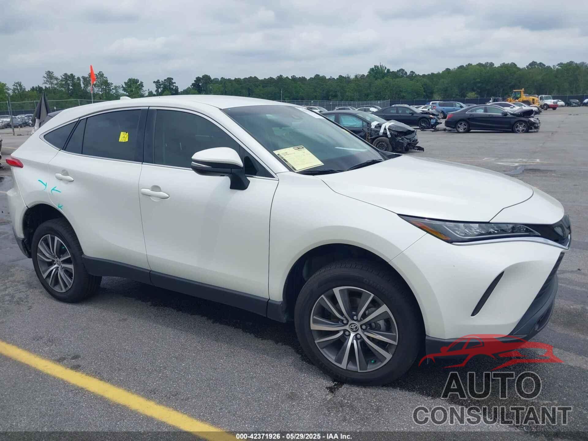 TOYOTA VENZA 2022 - JTEAAAAH3NJ094142