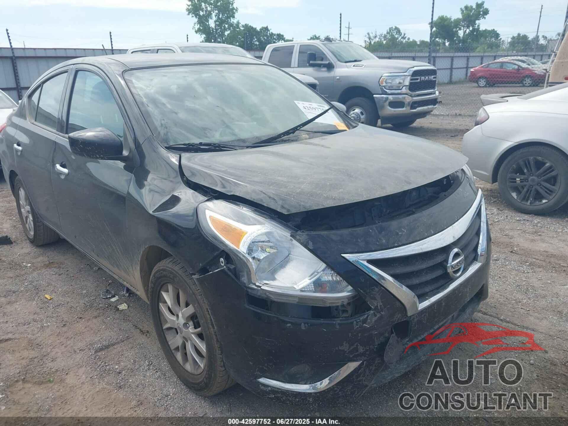 NISSAN VERSA 2019 - 3N1CN7AP6KL808333