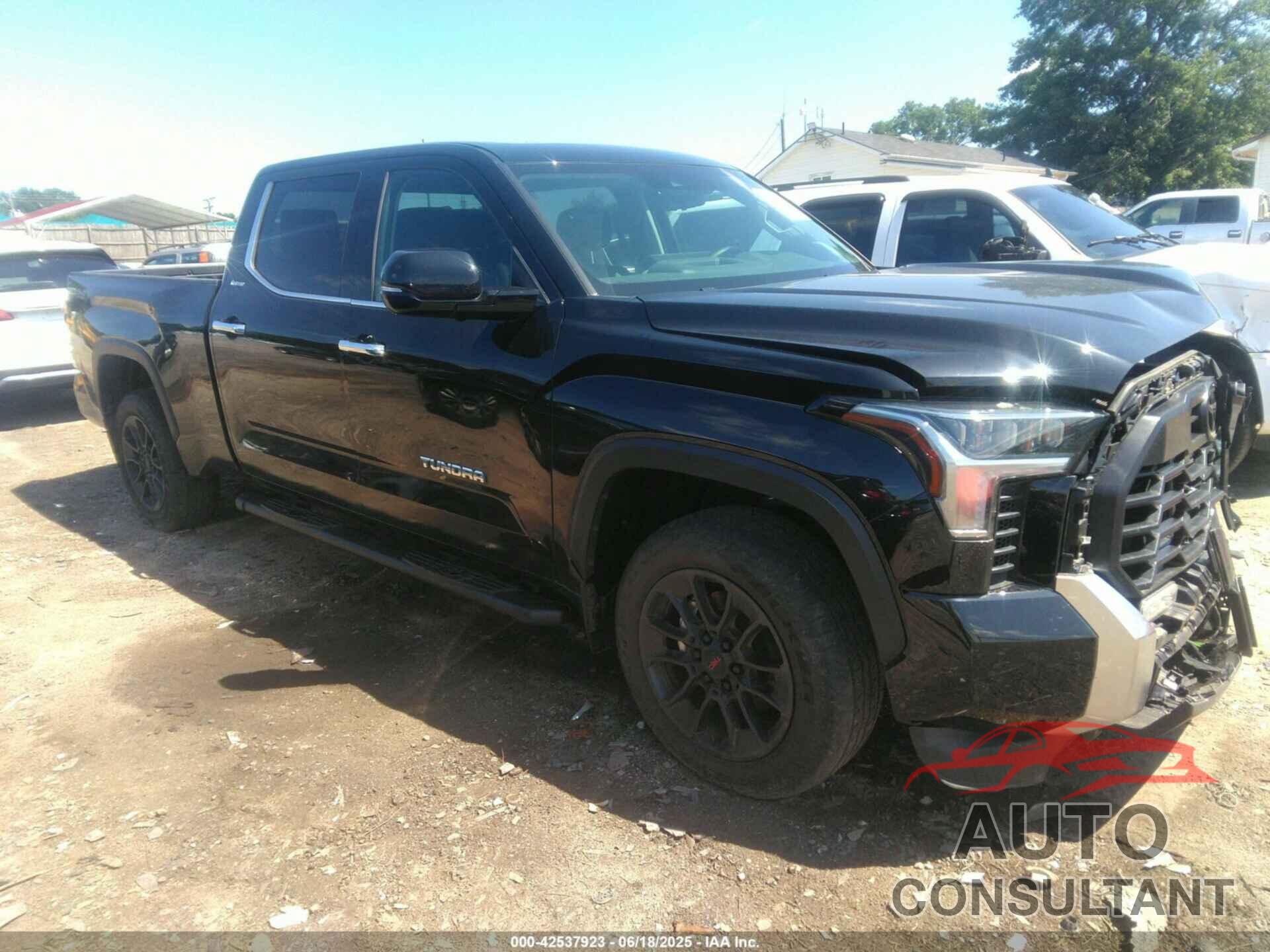 TOYOTA TUNDRA 2022 - 5TFJA5EC6NX010130