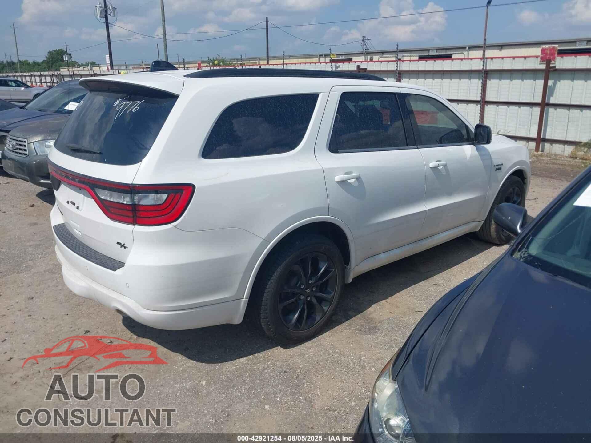 DODGE DURANGO 2023 - 1C4SDHCT8PC589776