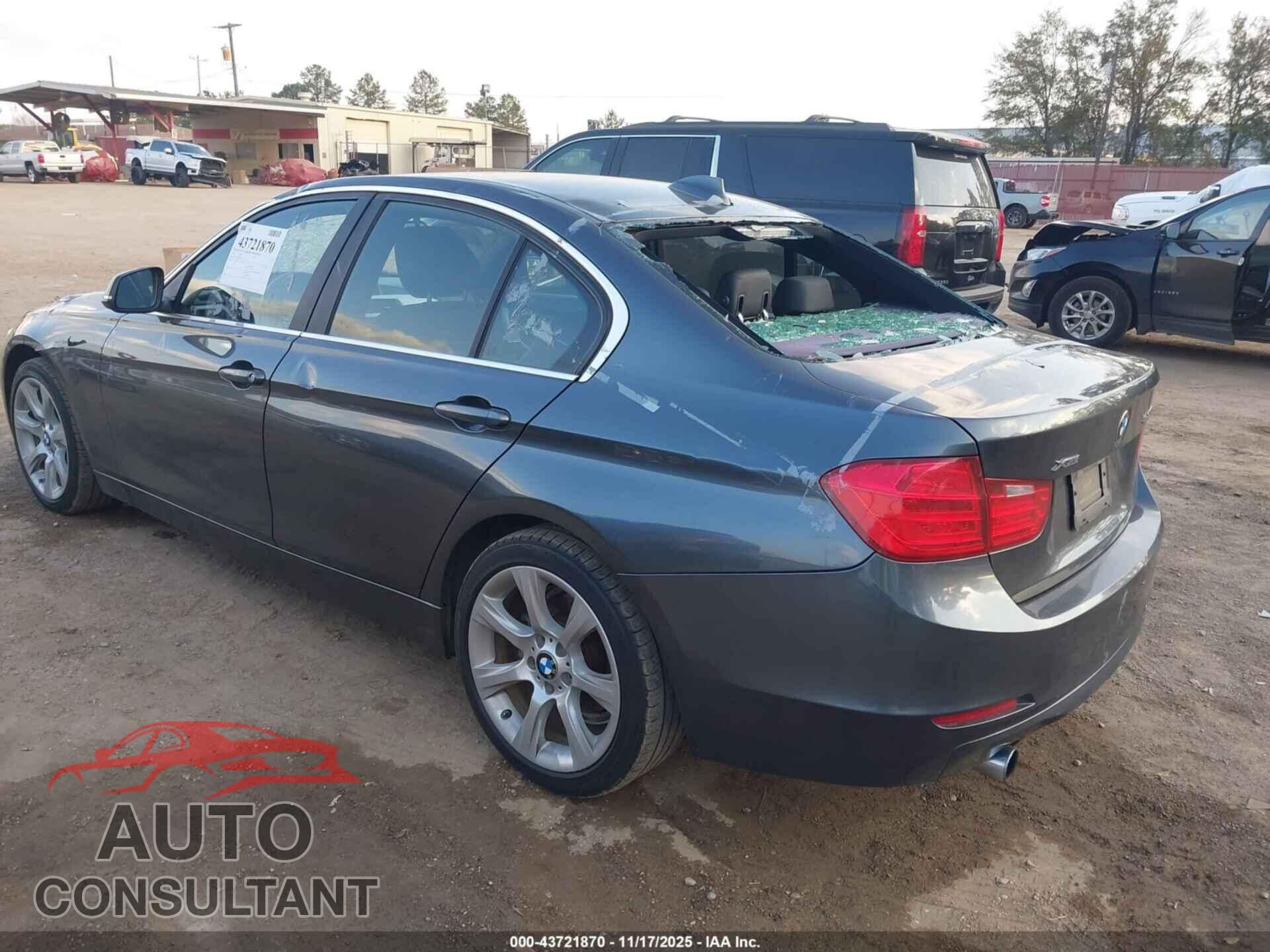 BMW 320I 2015 - WBA3C3C53FK203648