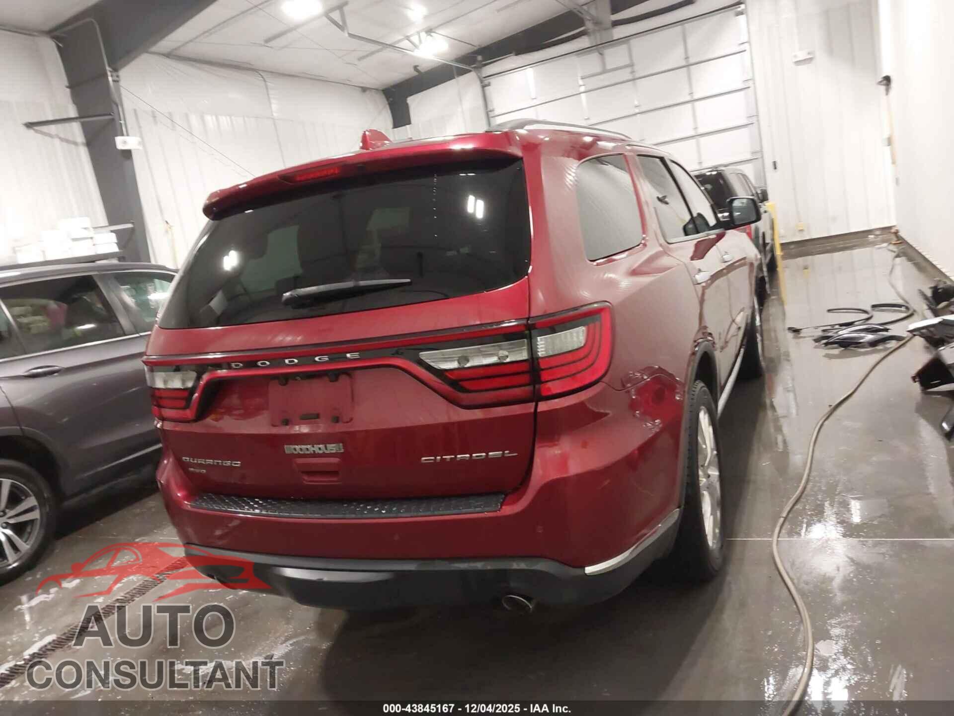 DODGE DURANGO 2015 - 1C4SDJET1FC236427