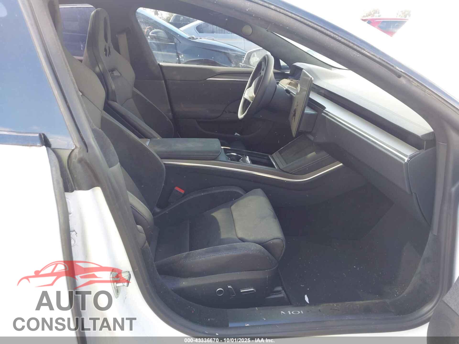 TESLA MODEL S 2024 - 5YJSA1E67RF538024