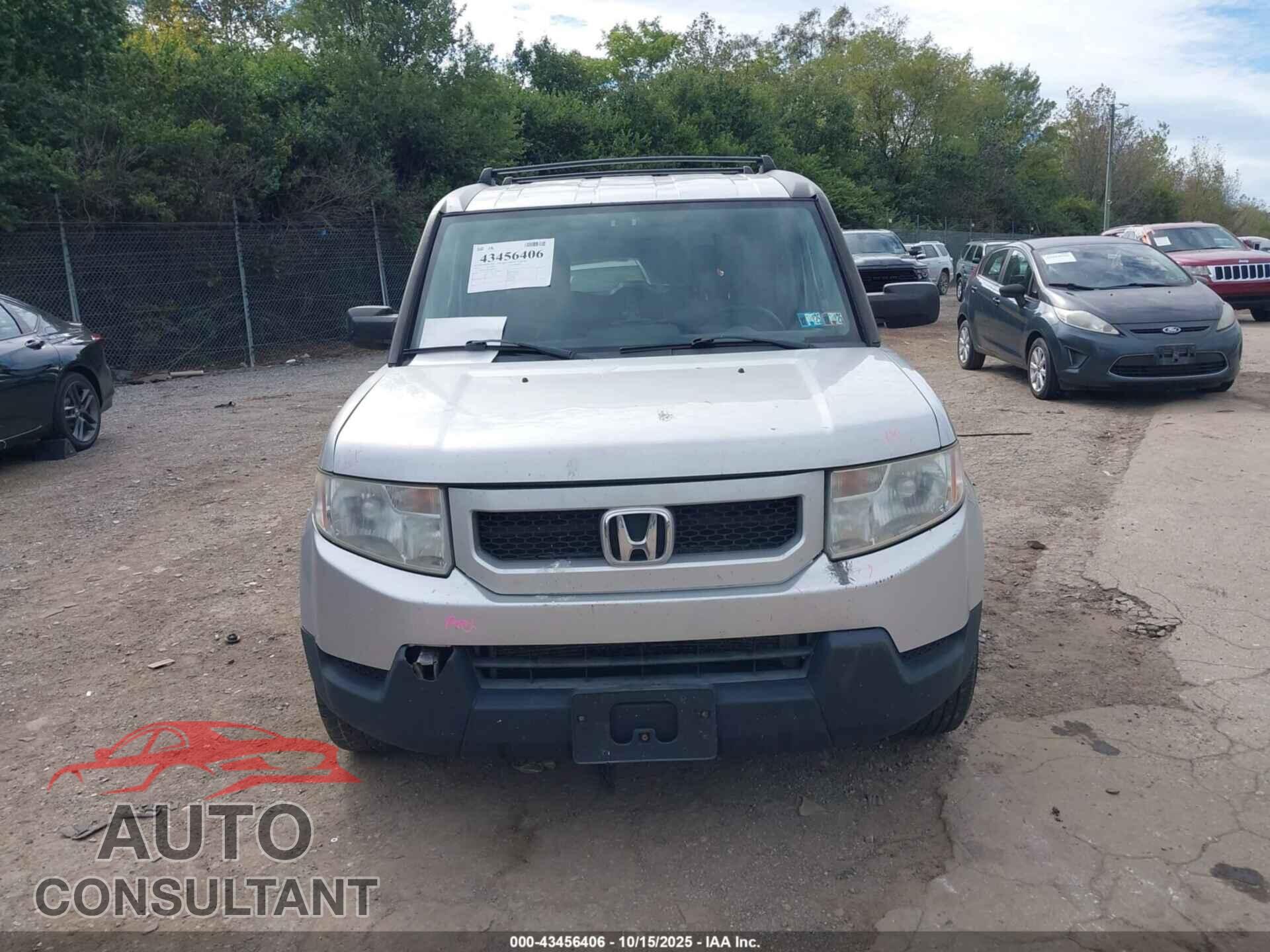 HONDA ELEMENT 2011 - 5J6YH2H78BL002972