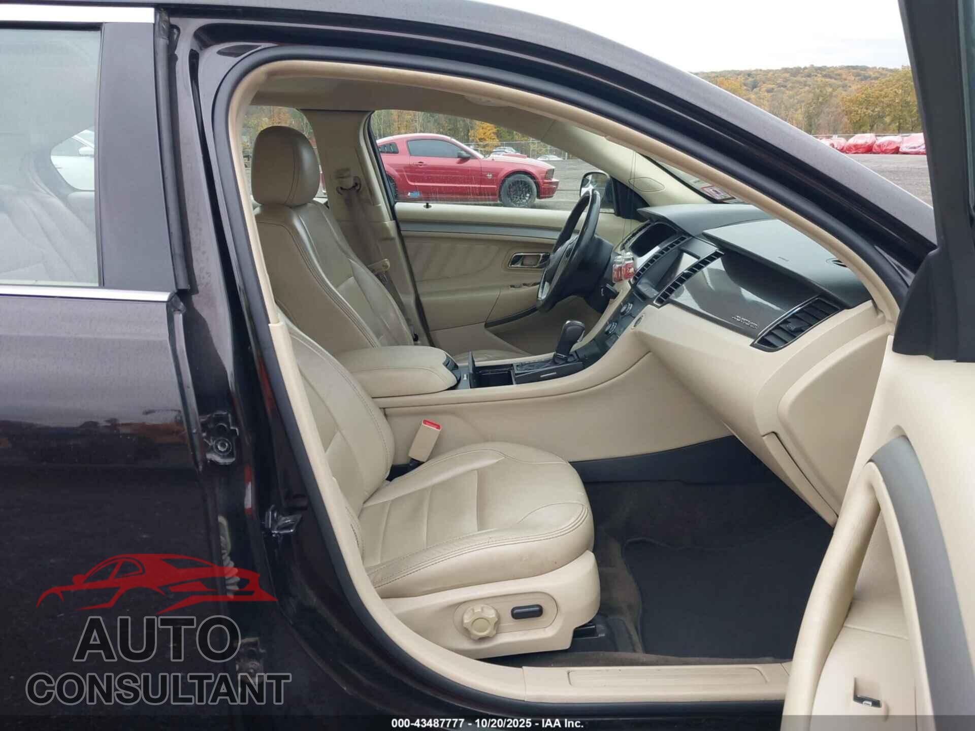 FORD TAURUS 2013 - 1FAHP2E87DG165667