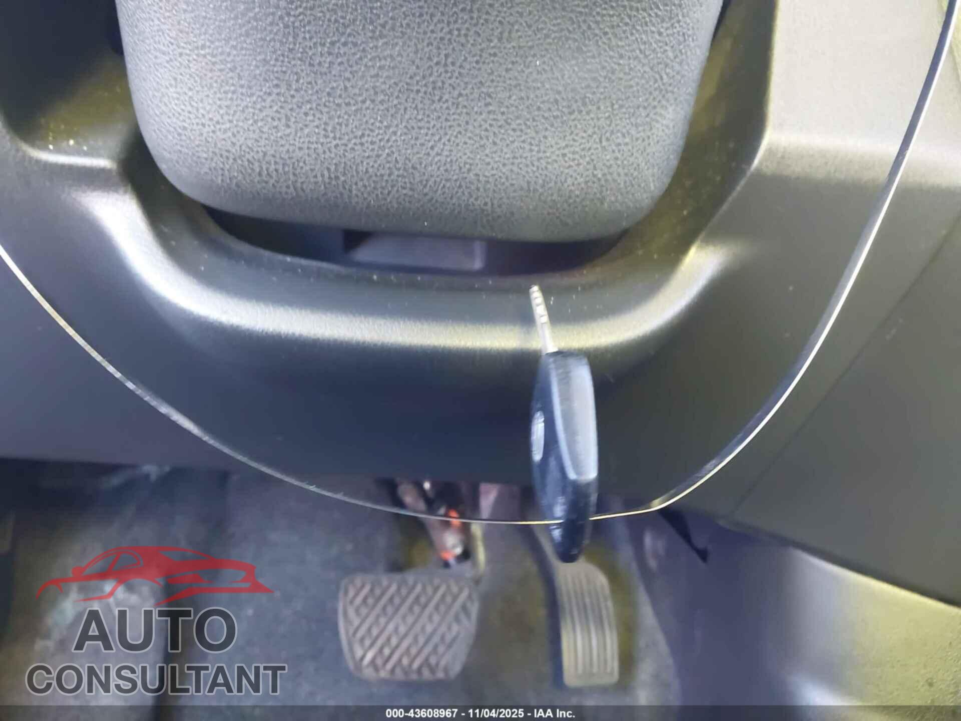 NISSAN VERSA NOTE 2019 - 3N1CE2CP3KL359404