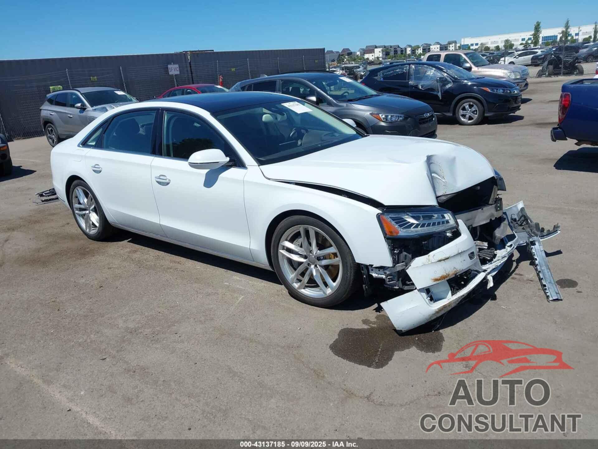 AUDI A8 L 2015 - WAU3MAFD1FN021191