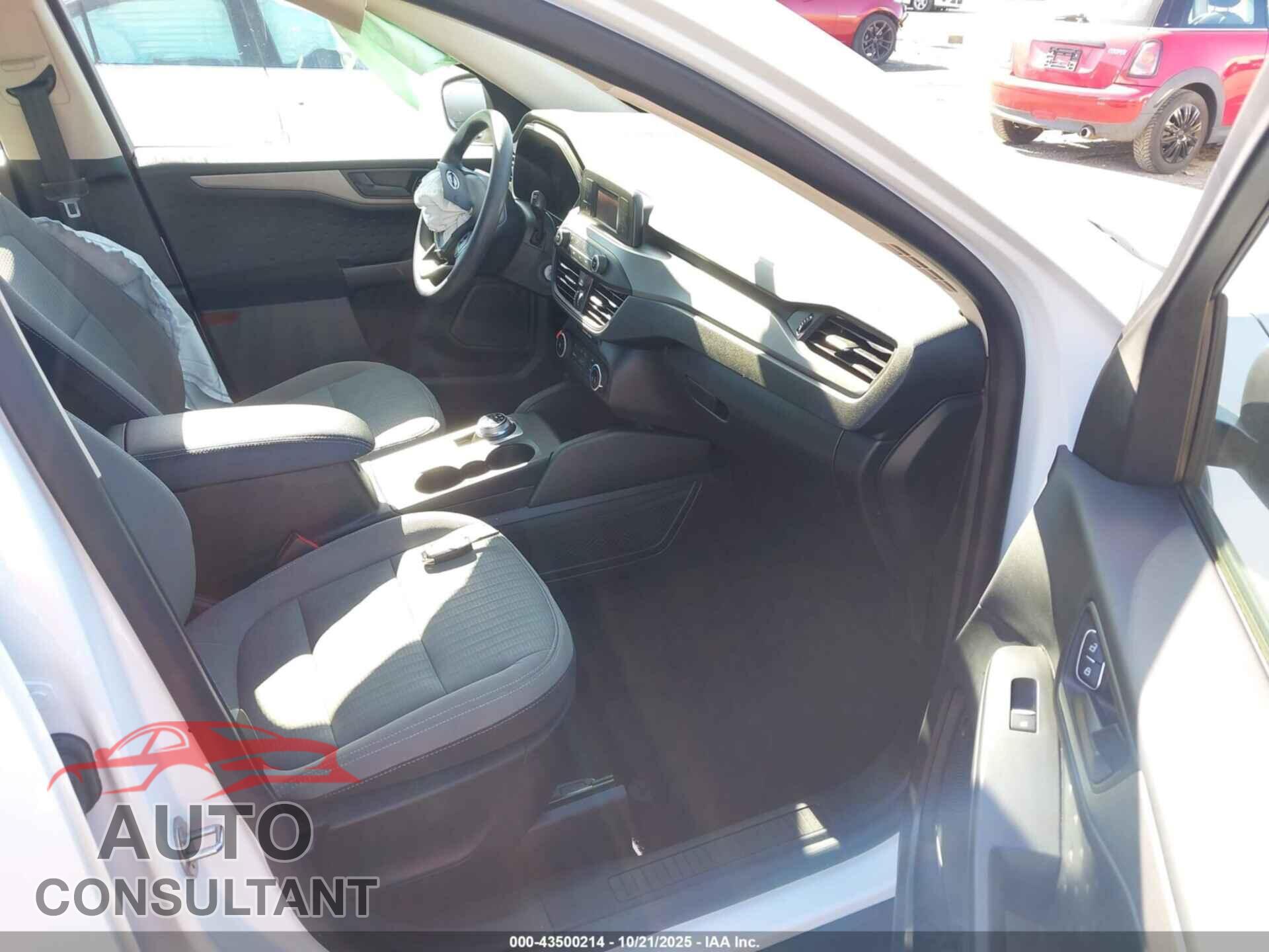 FORD ESCAPE 2020 - 1FMCU9F6XLUA49801