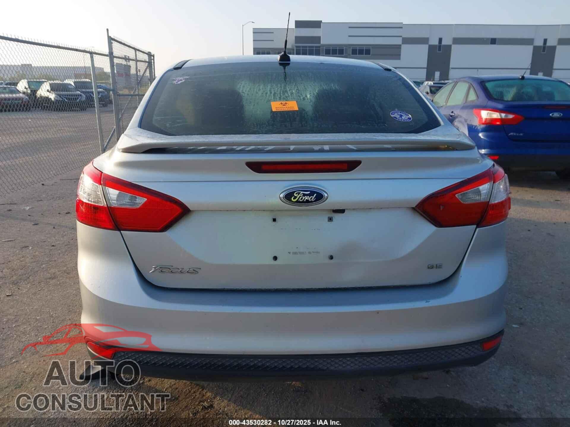 FORD FOCUS 2014 - 1FADP3F23EL362245