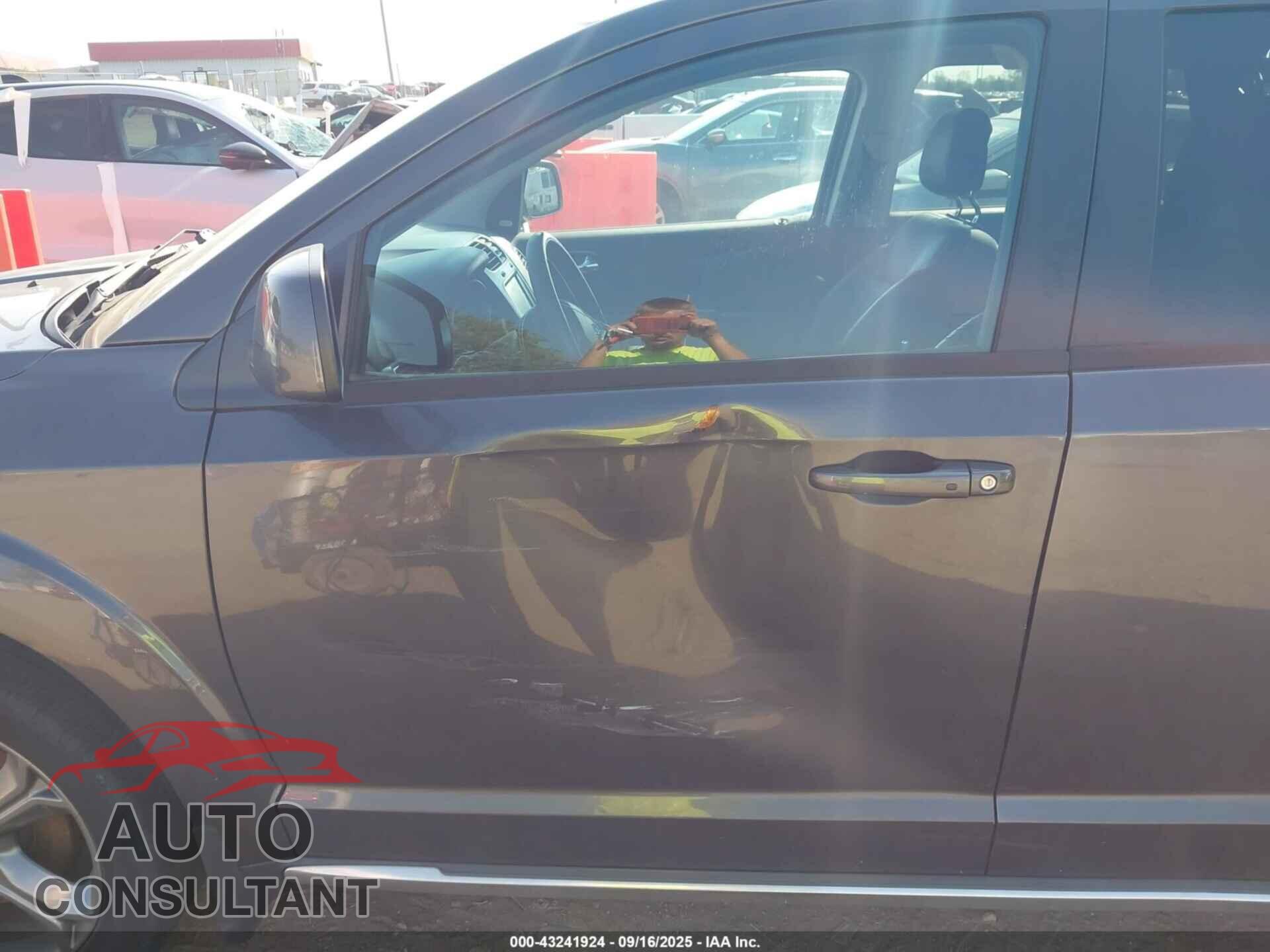 DODGE JOURNEY 2017 - 3C4PDCGG2HT691179