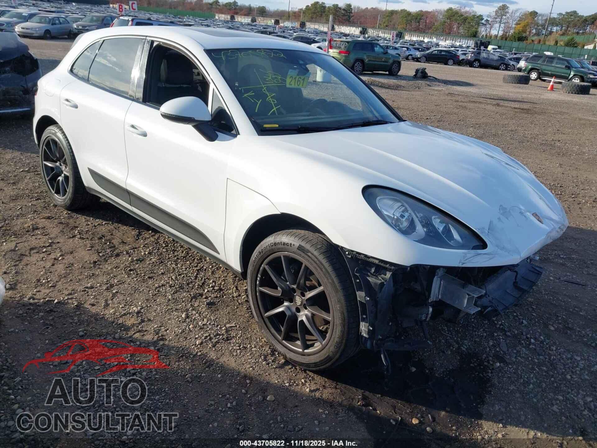 PORSCHE MACAN 2018 - WP1AA2A52JLB19657