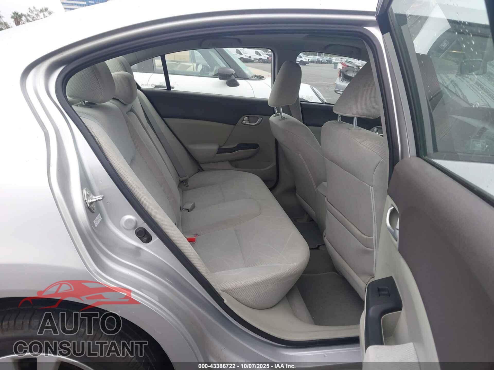 HONDA CIVIC 2012 - 2HGFB2F89CH310887