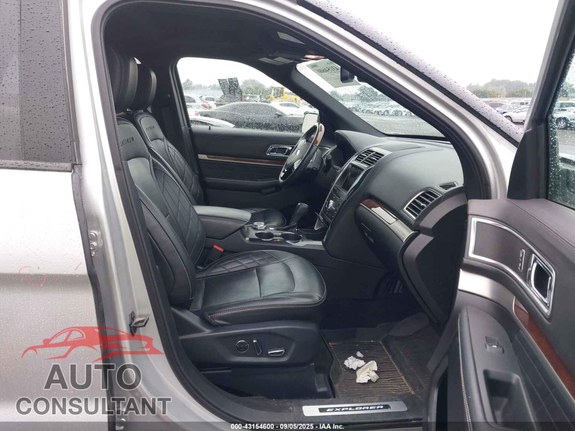 FORD EXPLORER 2018 - 1FM5K8HT7JGB10321