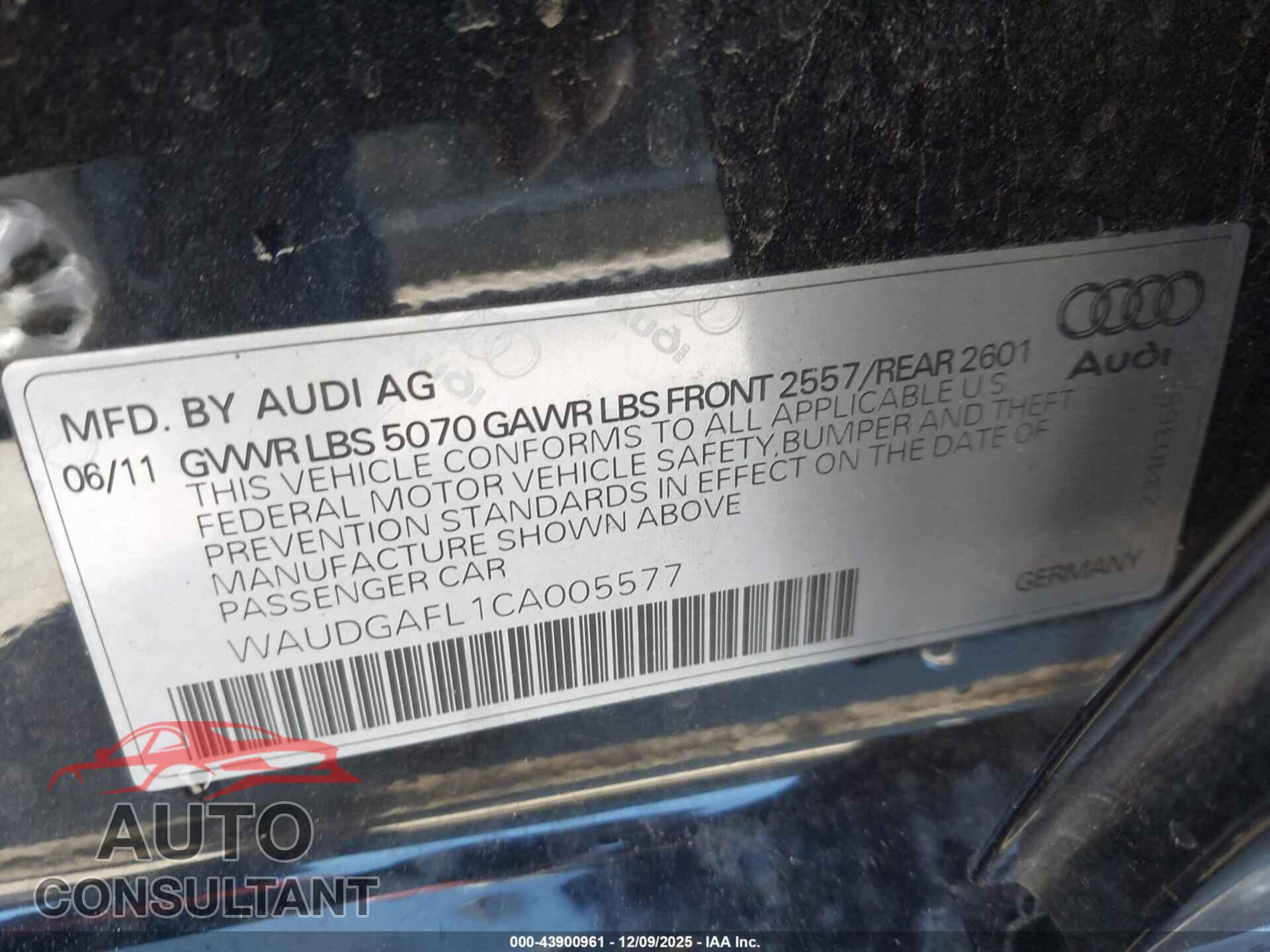 AUDI S4 2012 - WAUDGAFL1CA005577