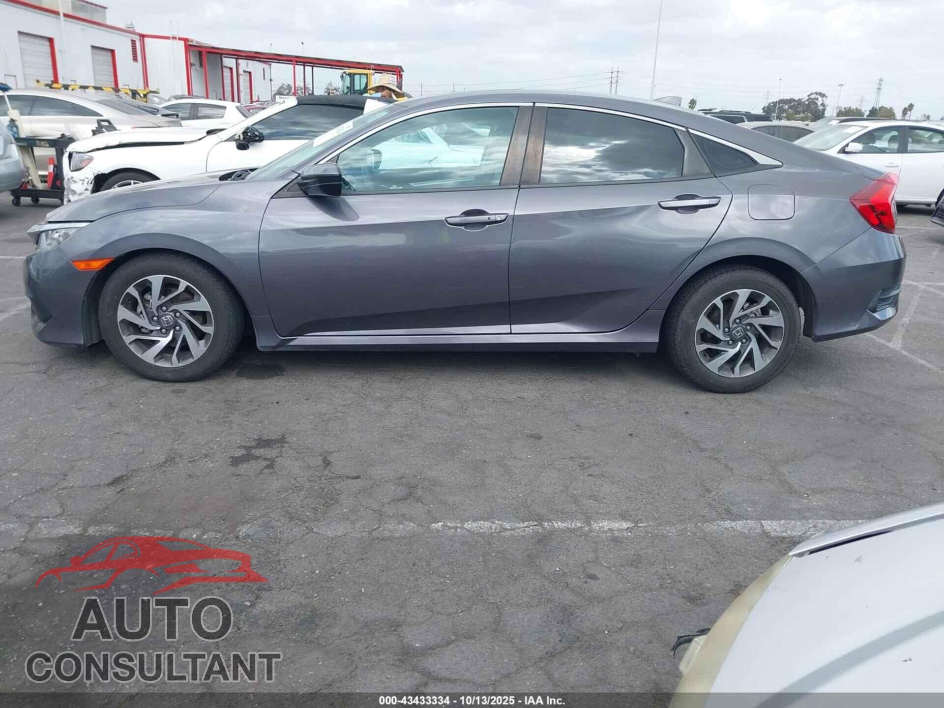 HONDA CIVIC 2017 - 2HGFC2F71HH536675