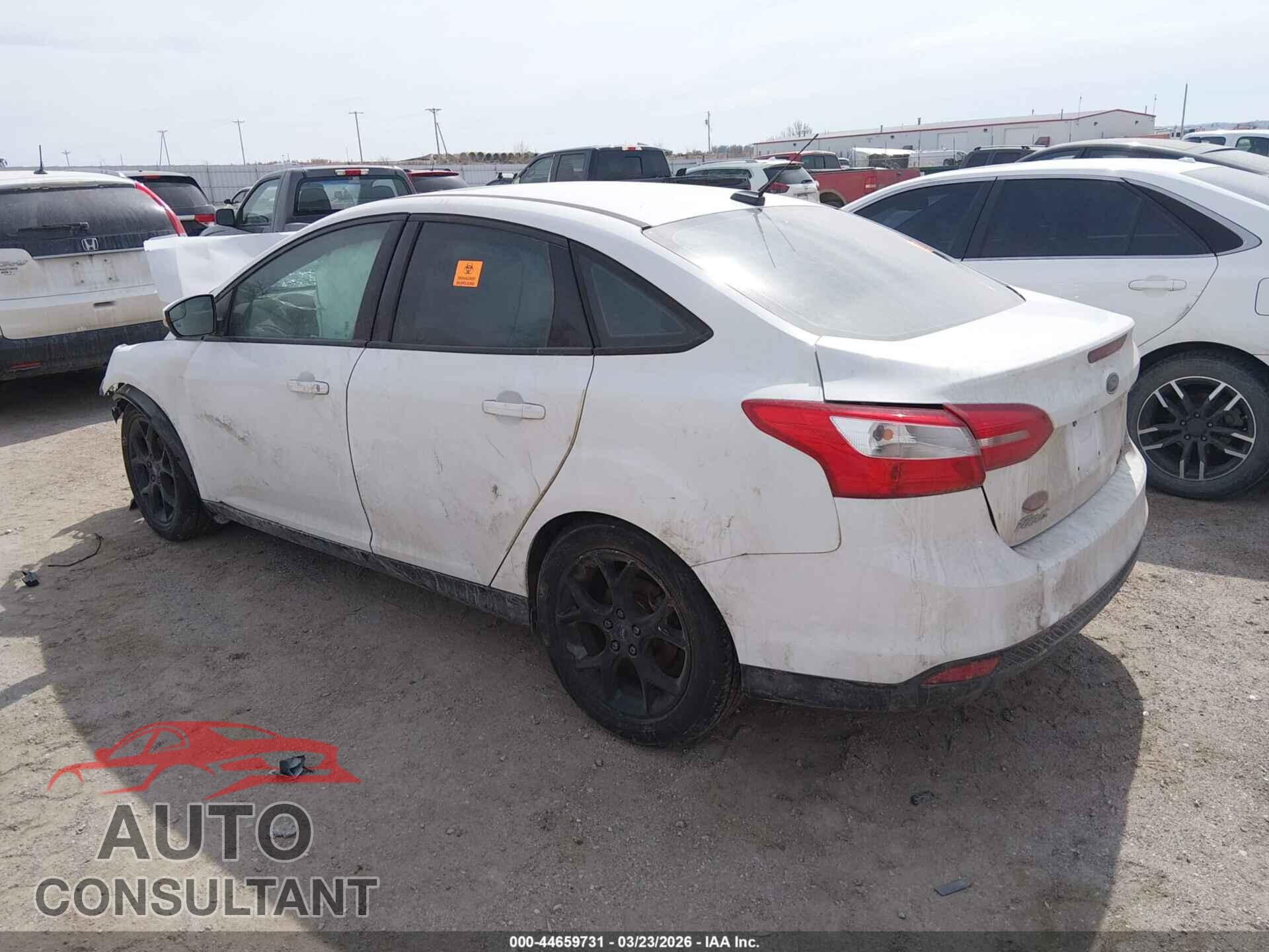 FORD FOCUS 2014 - 1FADP3F25EL240955