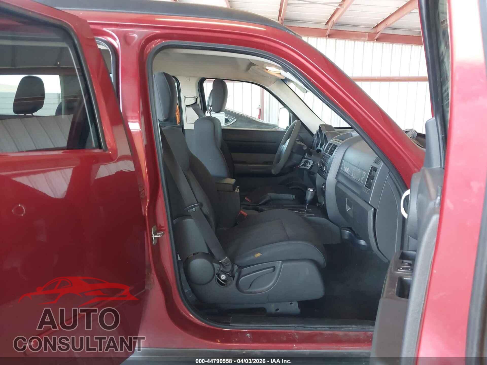 DODGE NITRO 2011 - 1D4PT2GK2BW516050