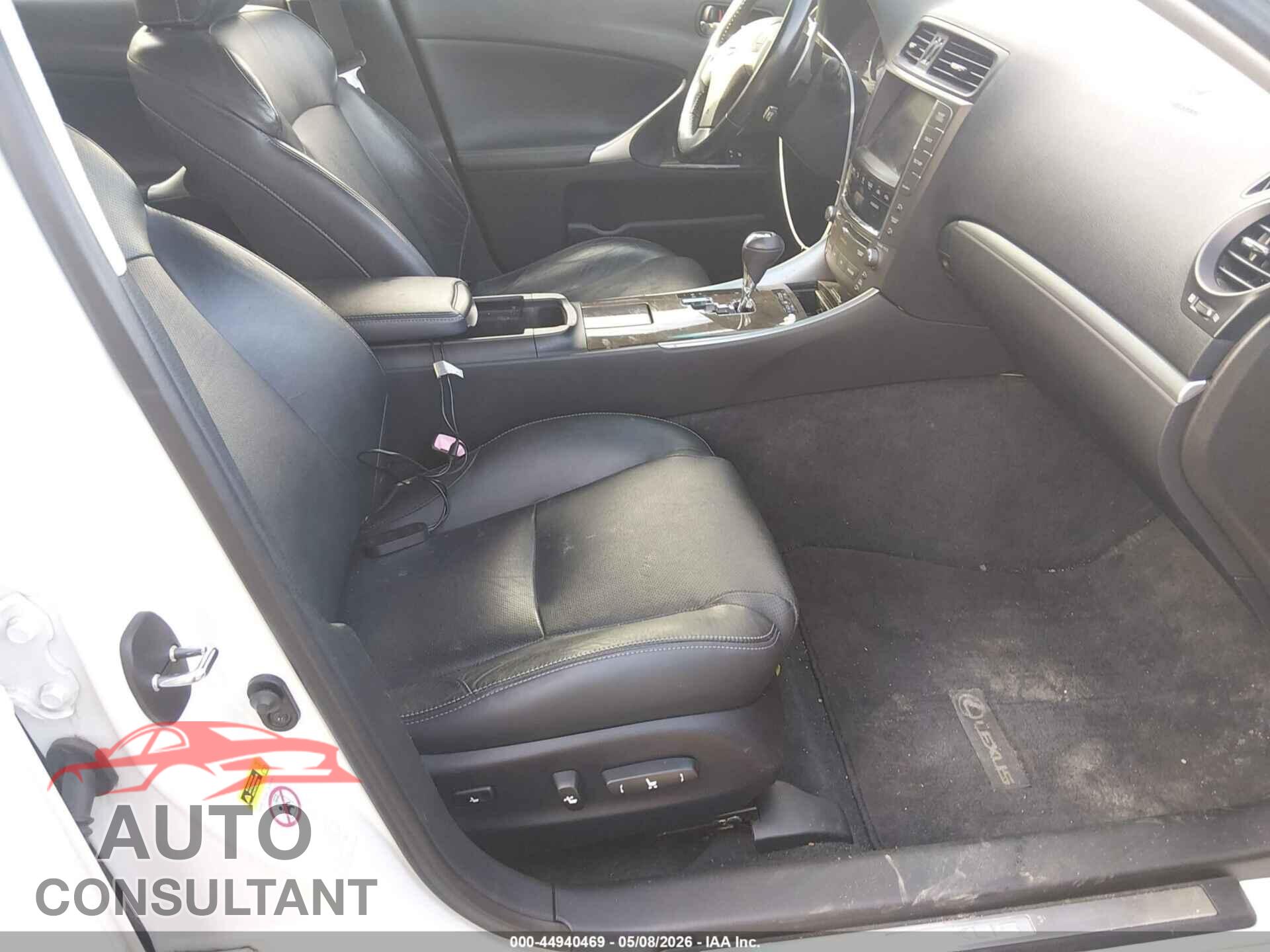 LEXUS IS 250 2011 - JTHCF5C28B5050462