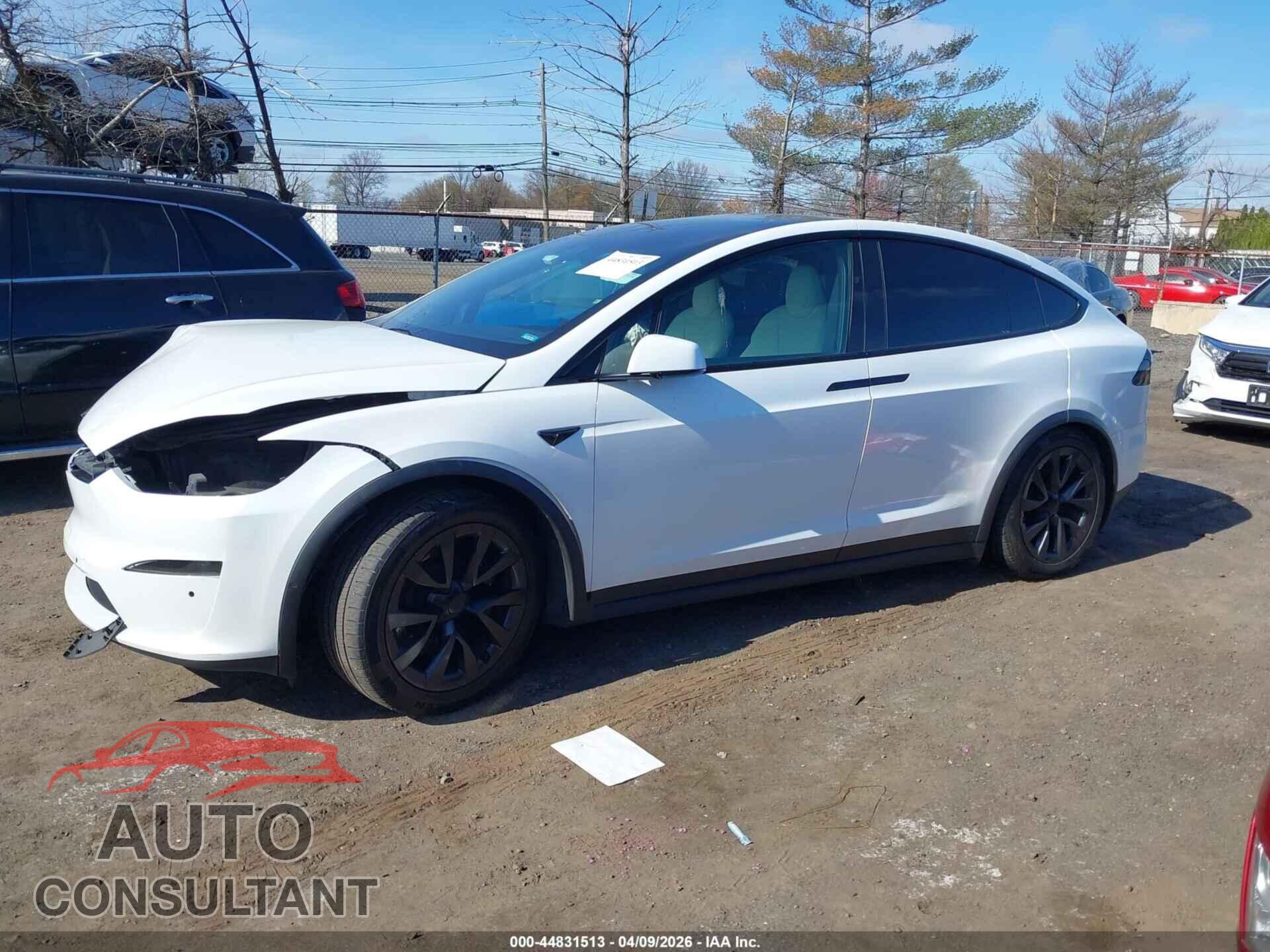 TESLA MODEL X 2023 - 7SAXCBE51PF365159