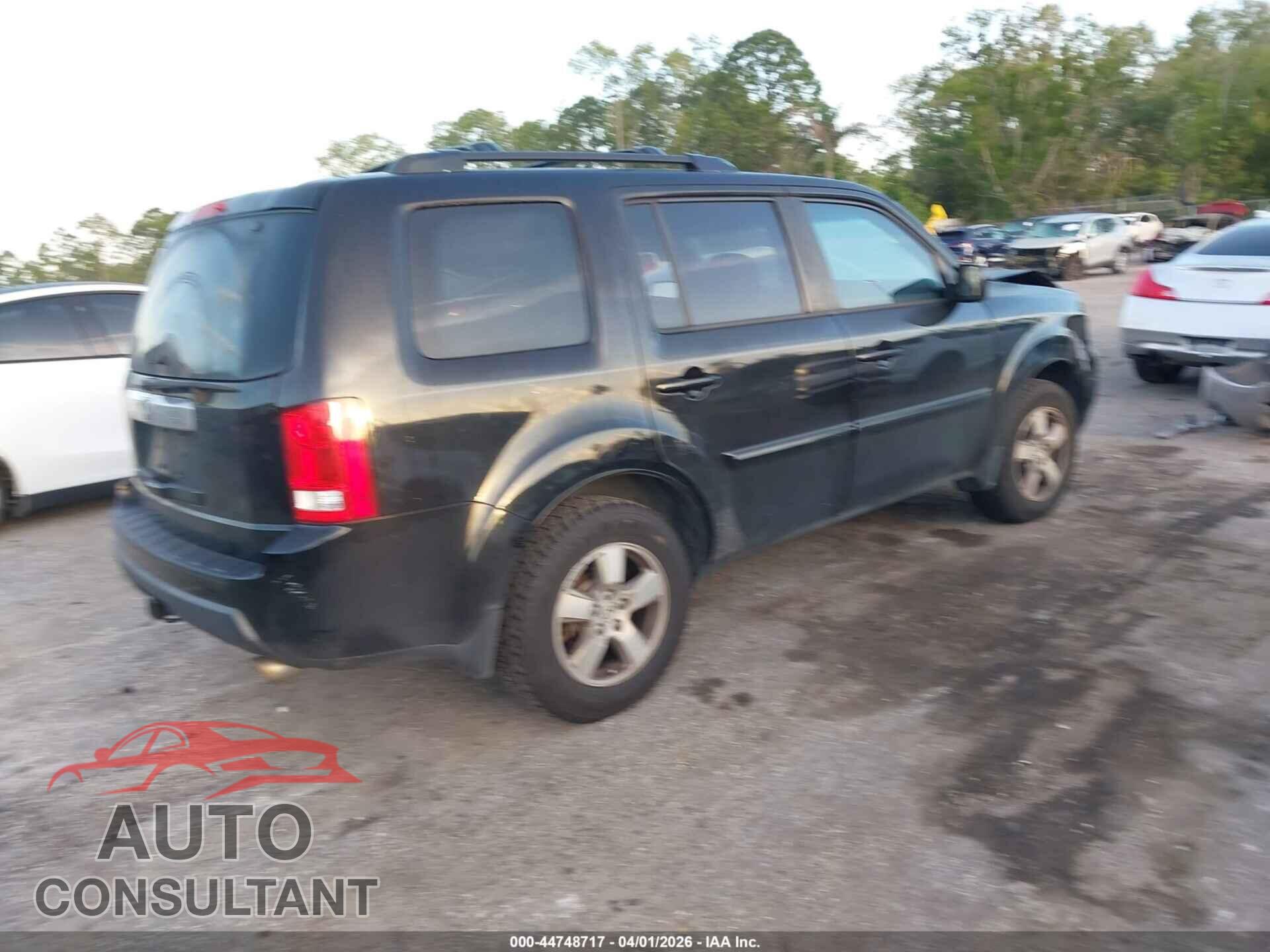 HONDA PILOT 2011 - 5FNYF3H47BB051459