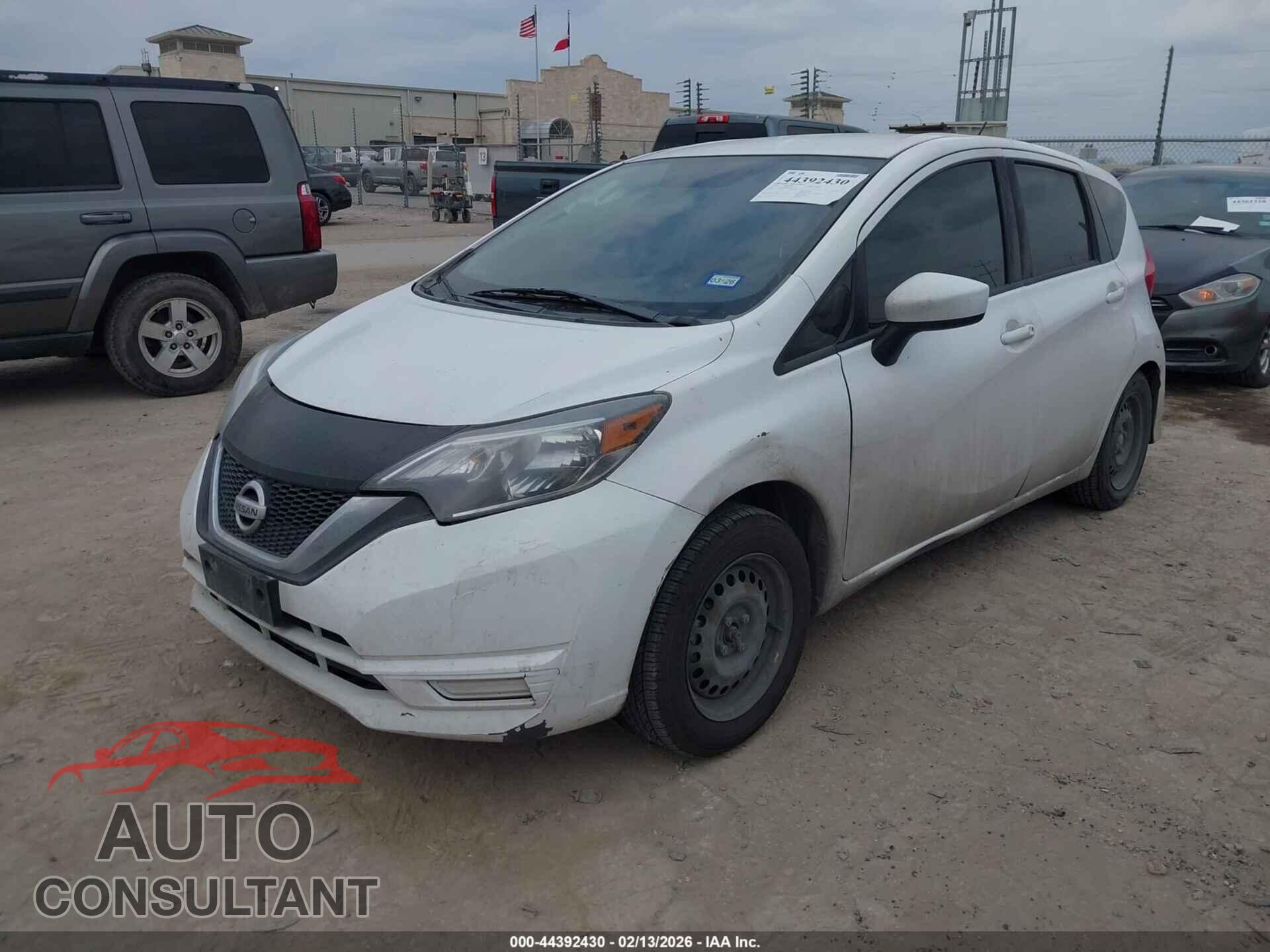 NISSAN VERSA NOTE 2017 - 3N1CE2CP8HL367572
