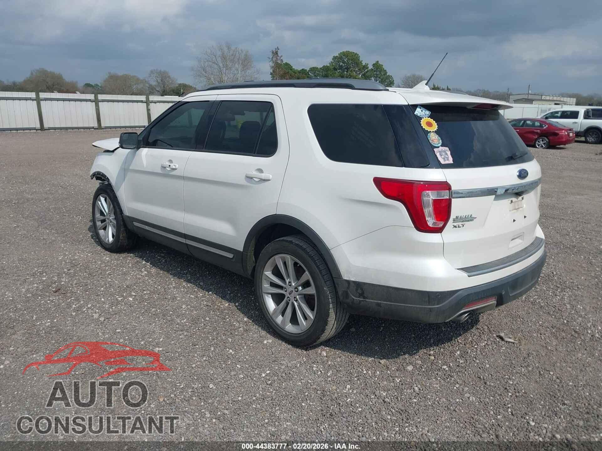 FORD EXPLORER 2018 - 1FM5K7D85JGB26755