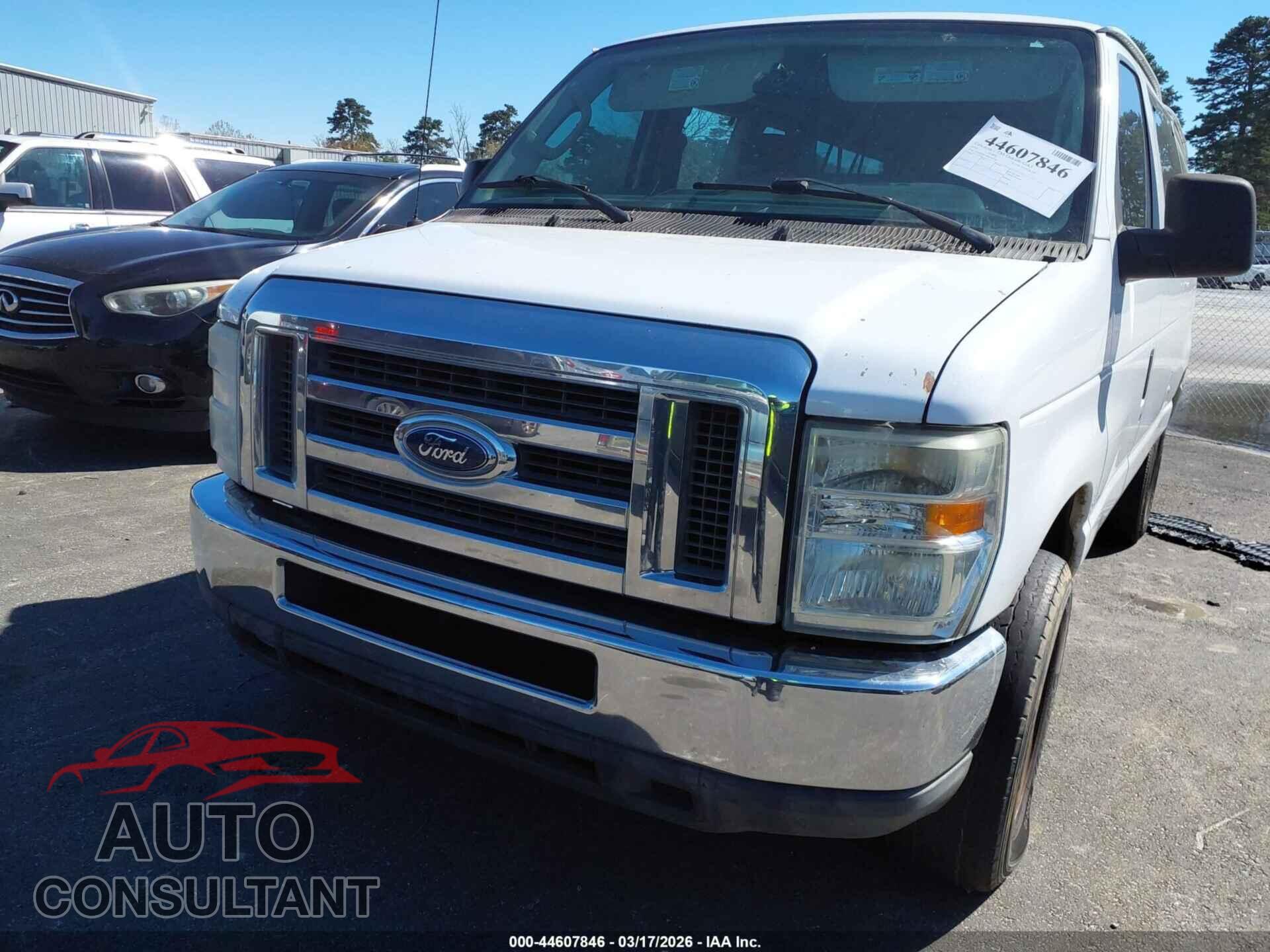 FORD E-350 SUPER DUTY 2011 - 1FBSS3BL1BDA69730