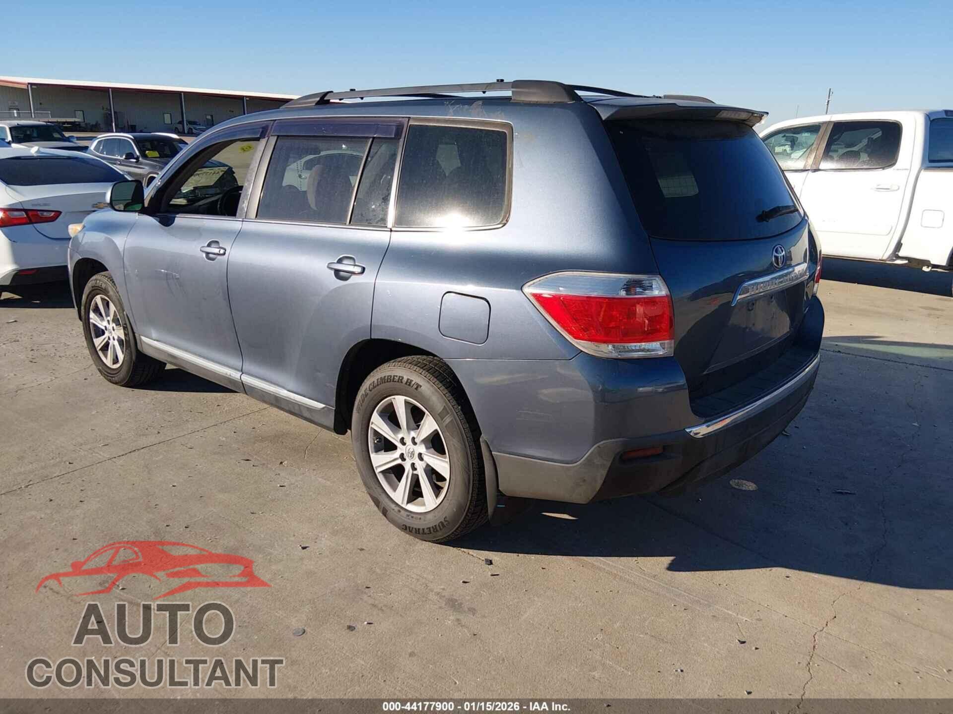 TOYOTA HIGHLANDER 2013 - 5TDBK3EH8DS218578