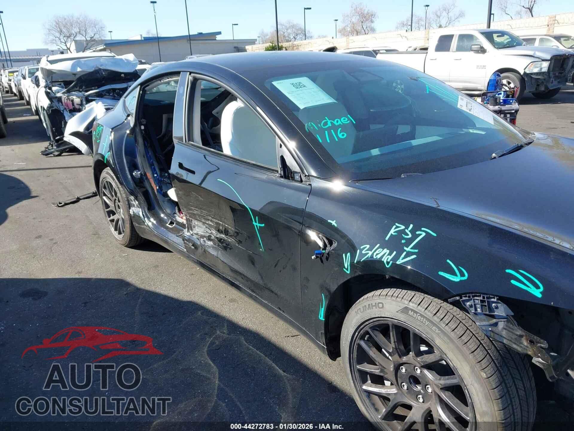 TESLA MODEL 3 2024 - 5YJ3E1EAXRF844308