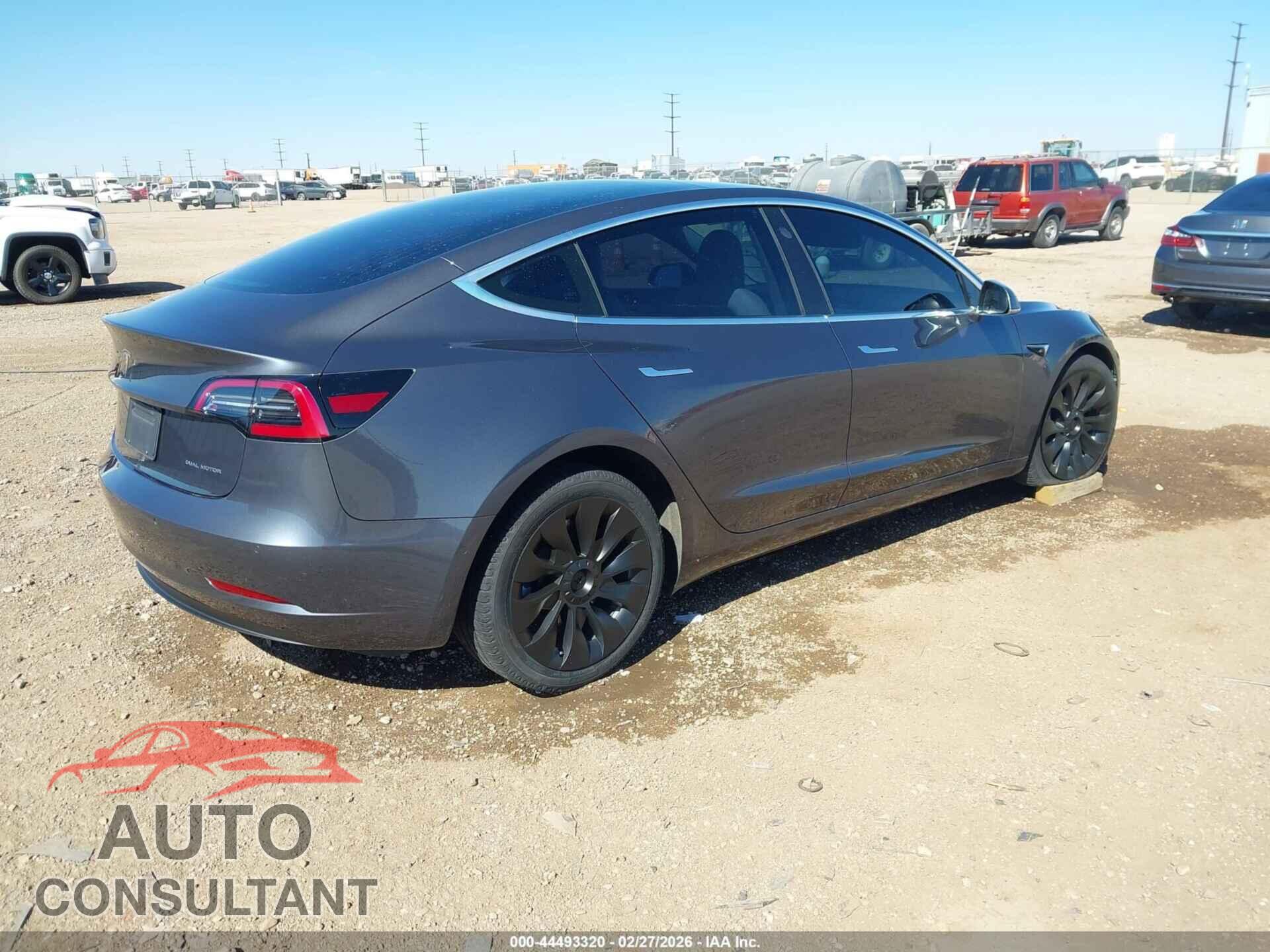 TESLA MODEL 3 2019 - 5YJ3E1EBXKF195057