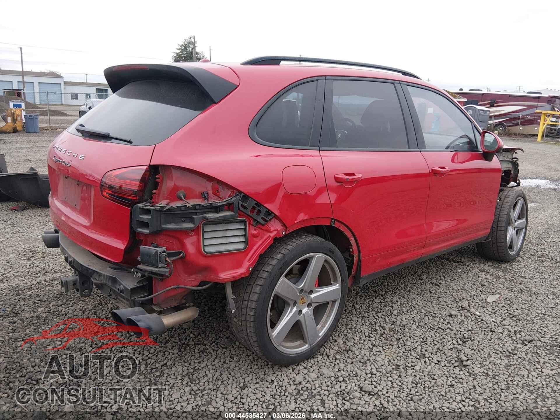 PORSCHE CAYENNE 2016 - WP1AC2A22GLA88340
