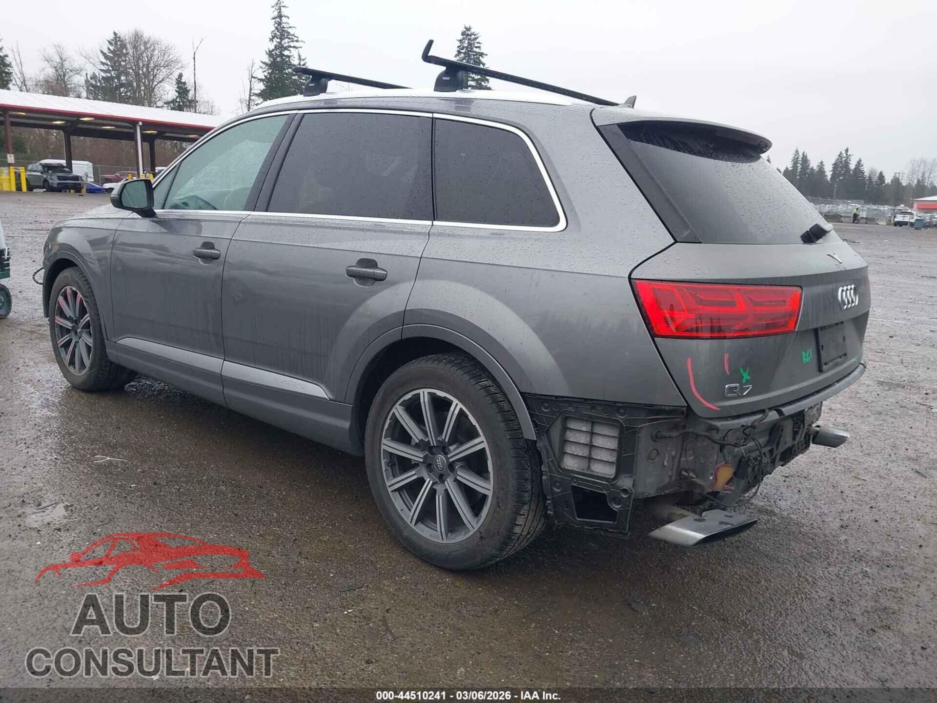 AUDI Q7 2017 - WA1VAAF76HD007773