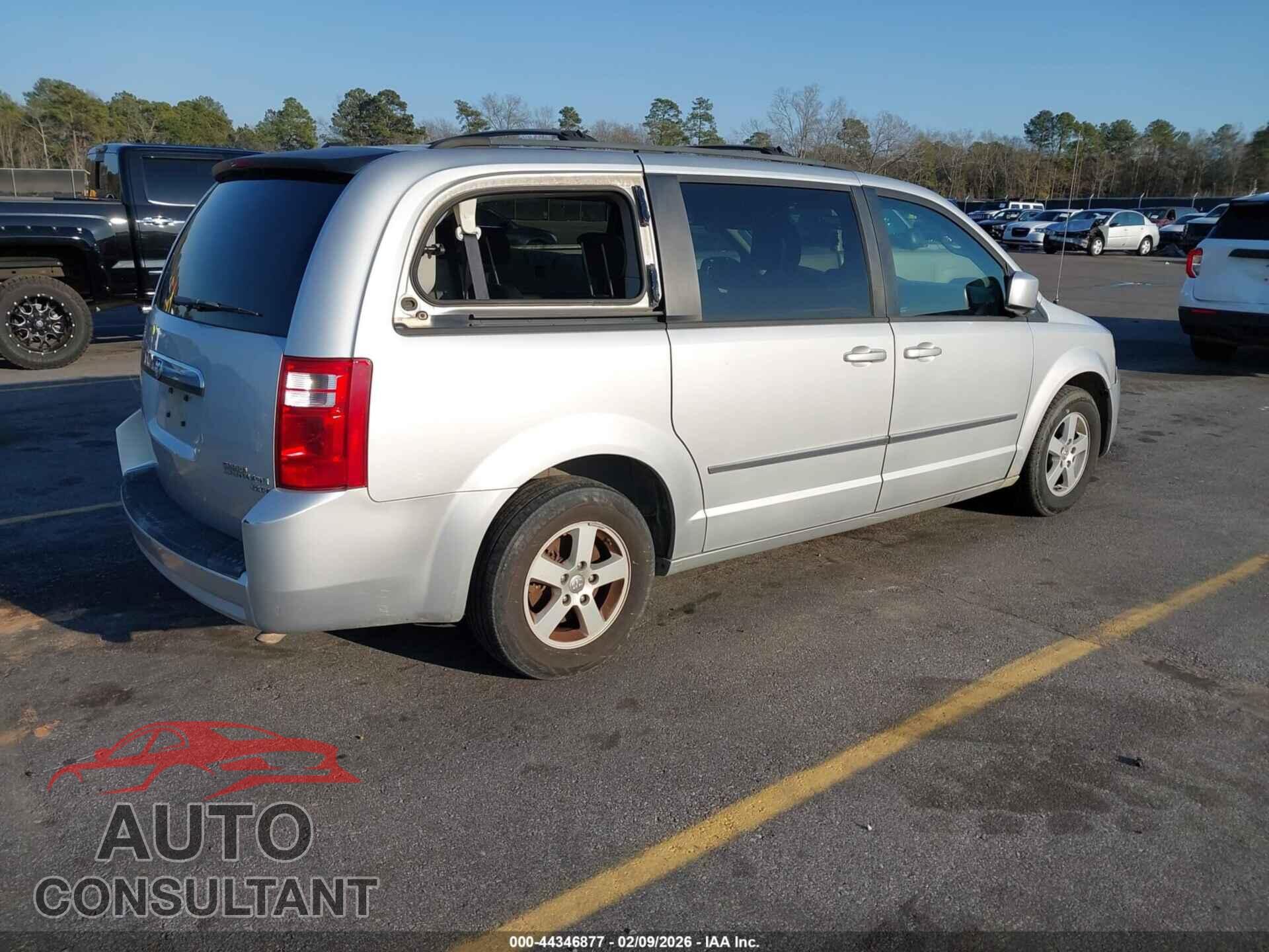 DODGE GRAND CARAVAN 2010 - 2D4RN5D12AR409622