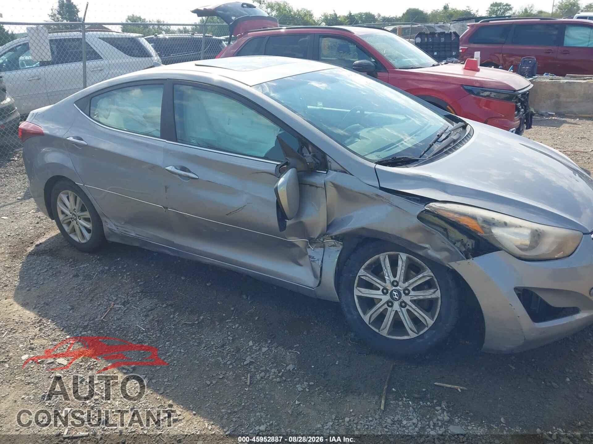 HYUNDAI ELANTRA 2015 - KMHDH4AE3FU345399