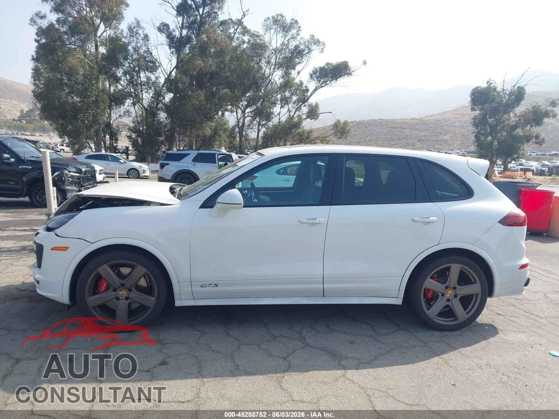 PORSCHE CAYENNE 2016 - WP1AD2A26GLA78942