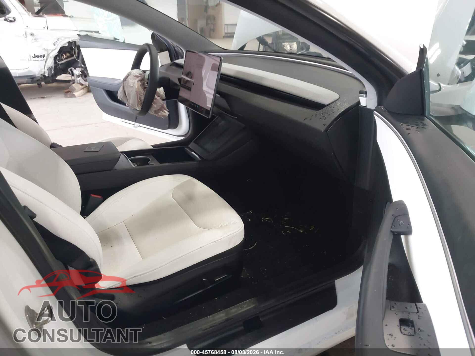 TESLA MODEL 3 2024 - 5YJ3E1EB5RF802279