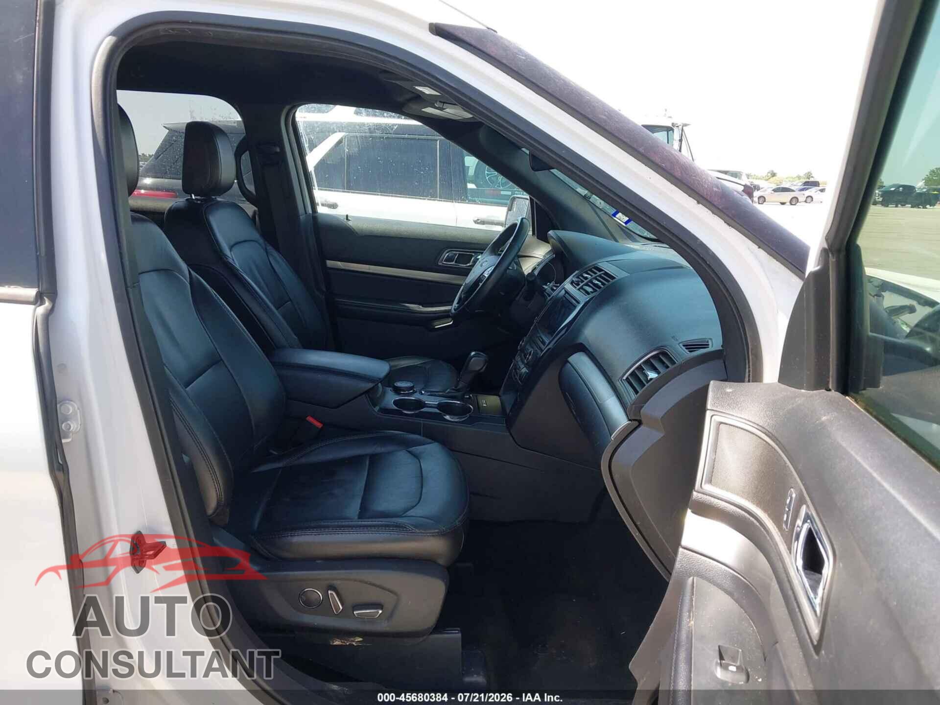 FORD EXPLORER 2018 - 1FM5K8D85JGB02445