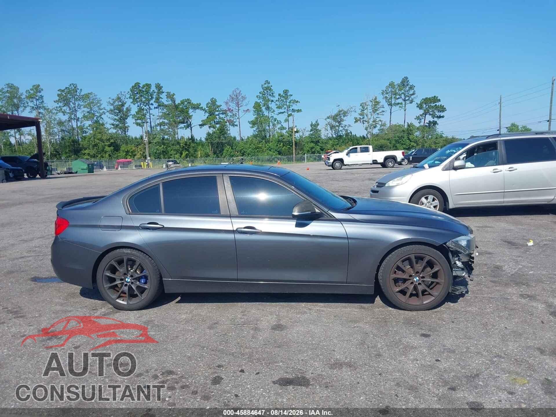 BMW 320I 2016 - WBA8A9C52GK615978