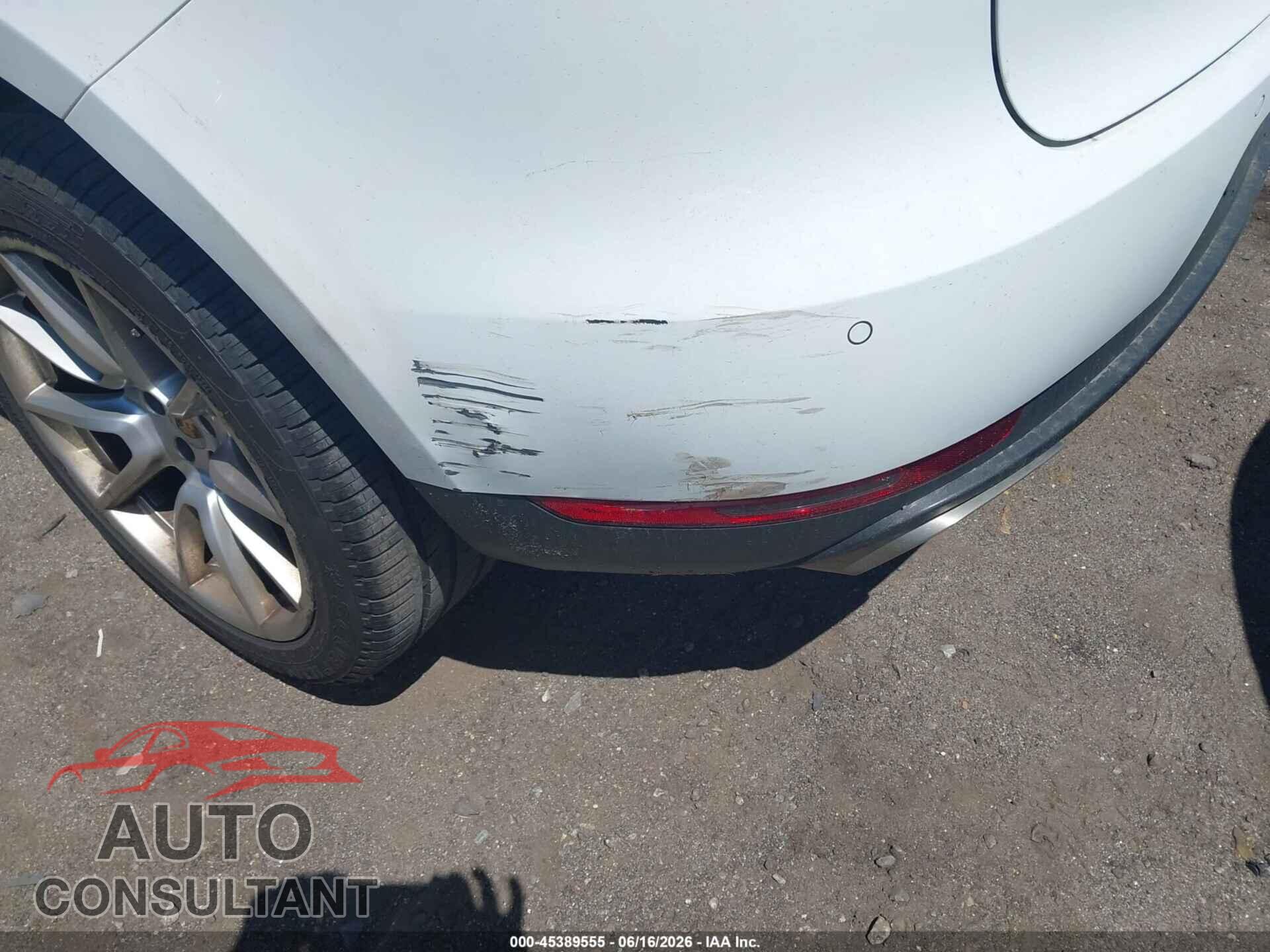 PORSCHE MACAN 2017 - WP1AA2A59HLB04020