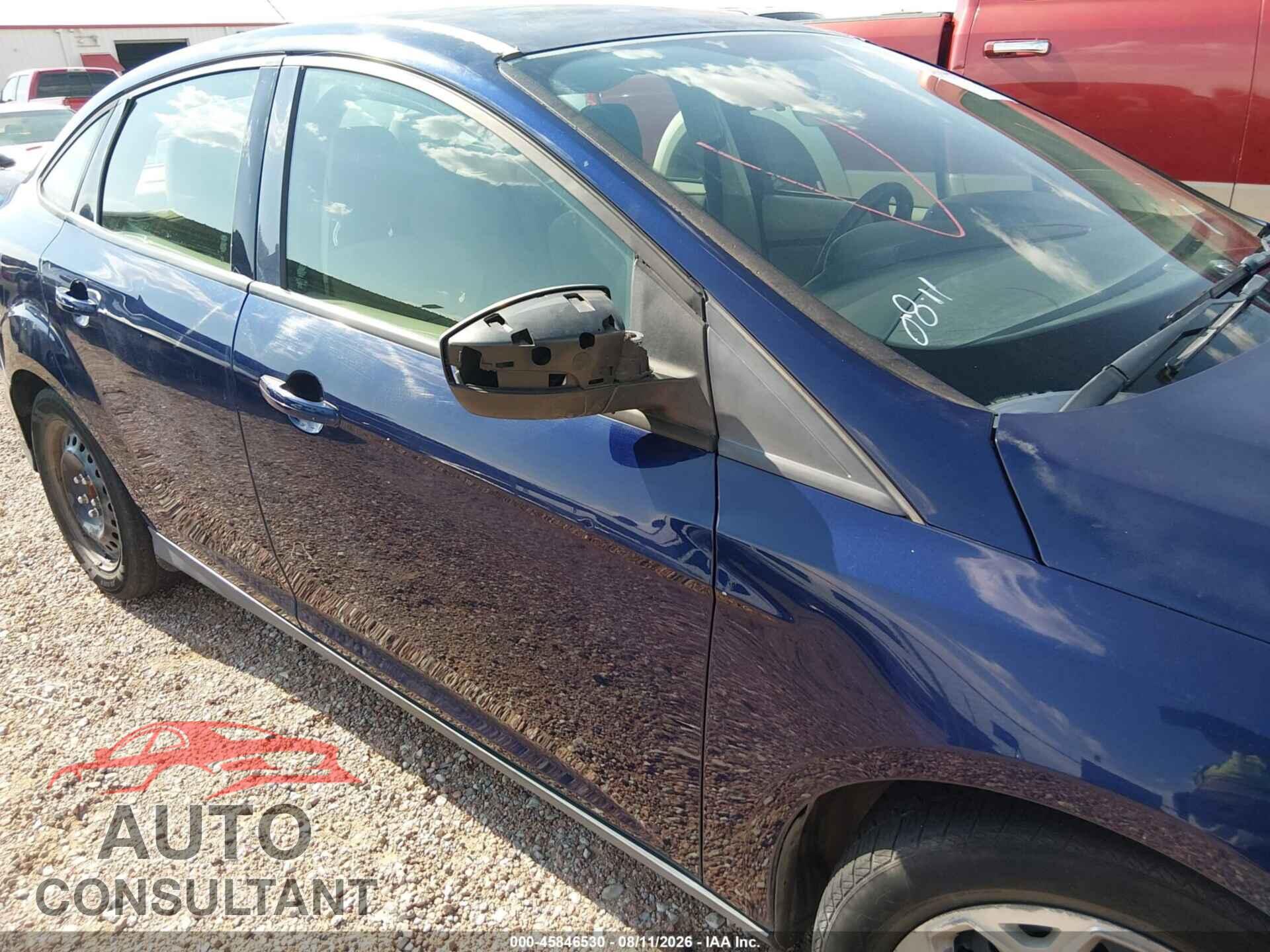 FORD FOCUS 2012 - 1FAHP3F22CL129620