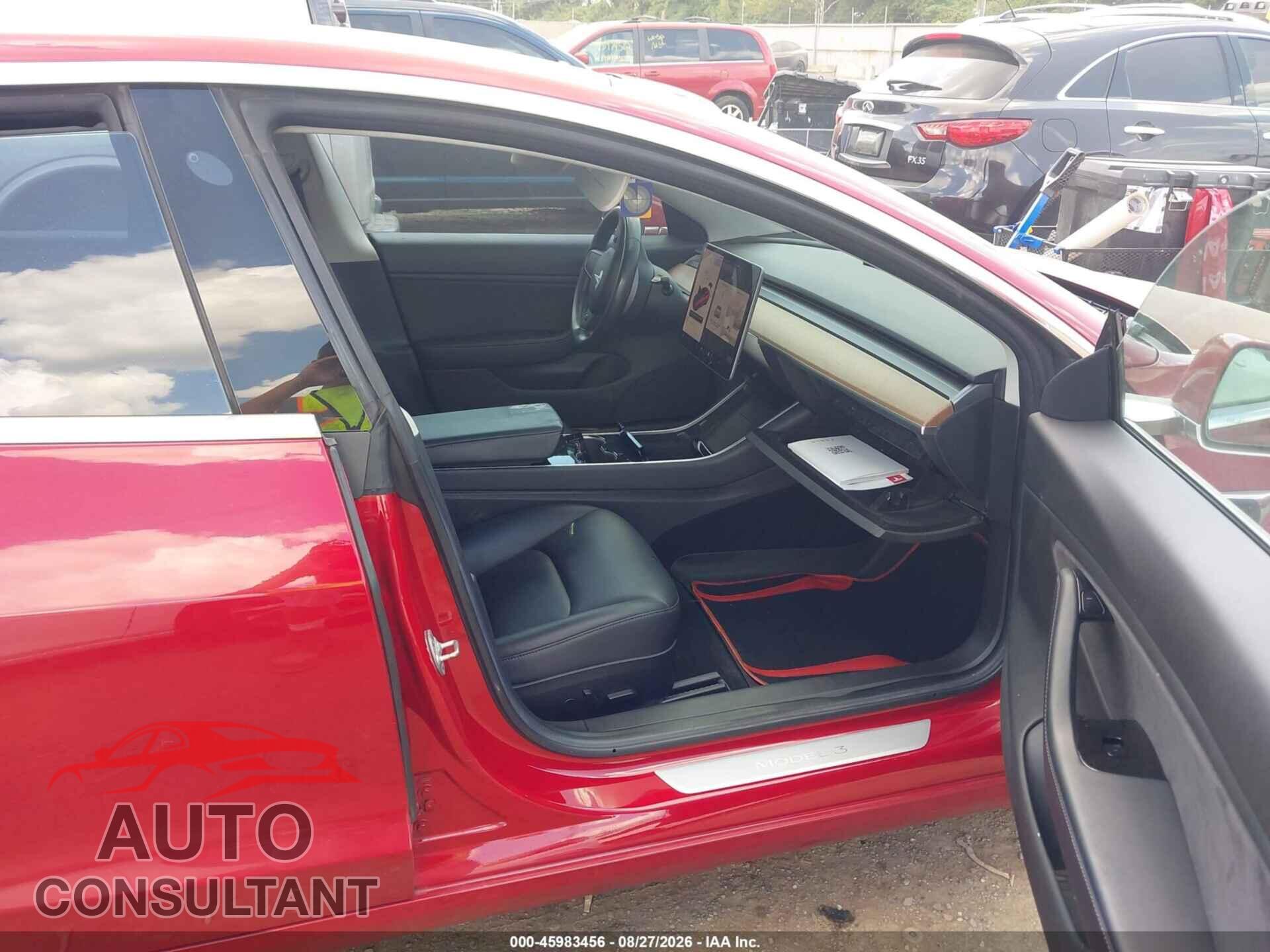 TESLA MODEL 3 2018 - 5YJ3E1EA3JF058273